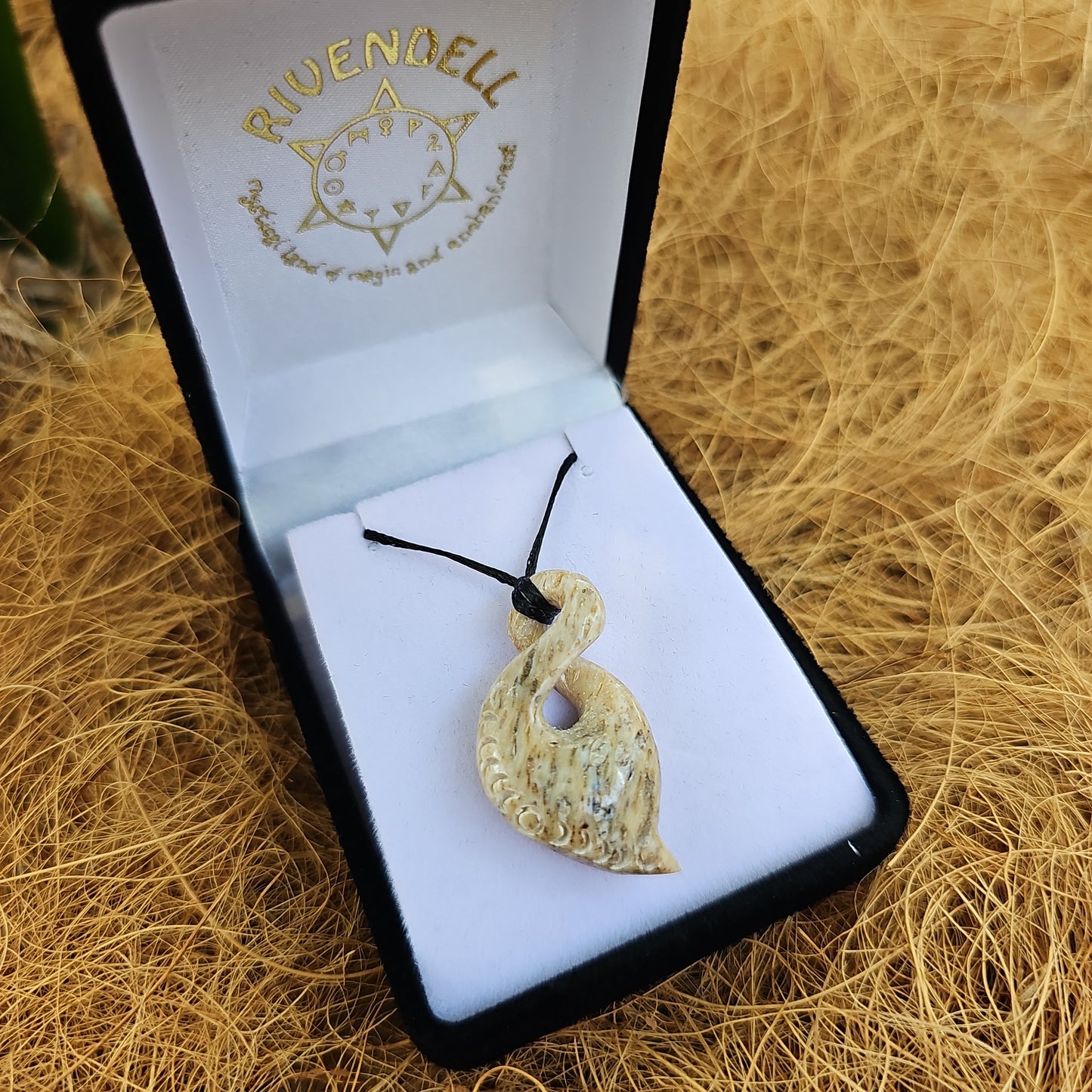 Whale bone - twist - Rivendell Shop