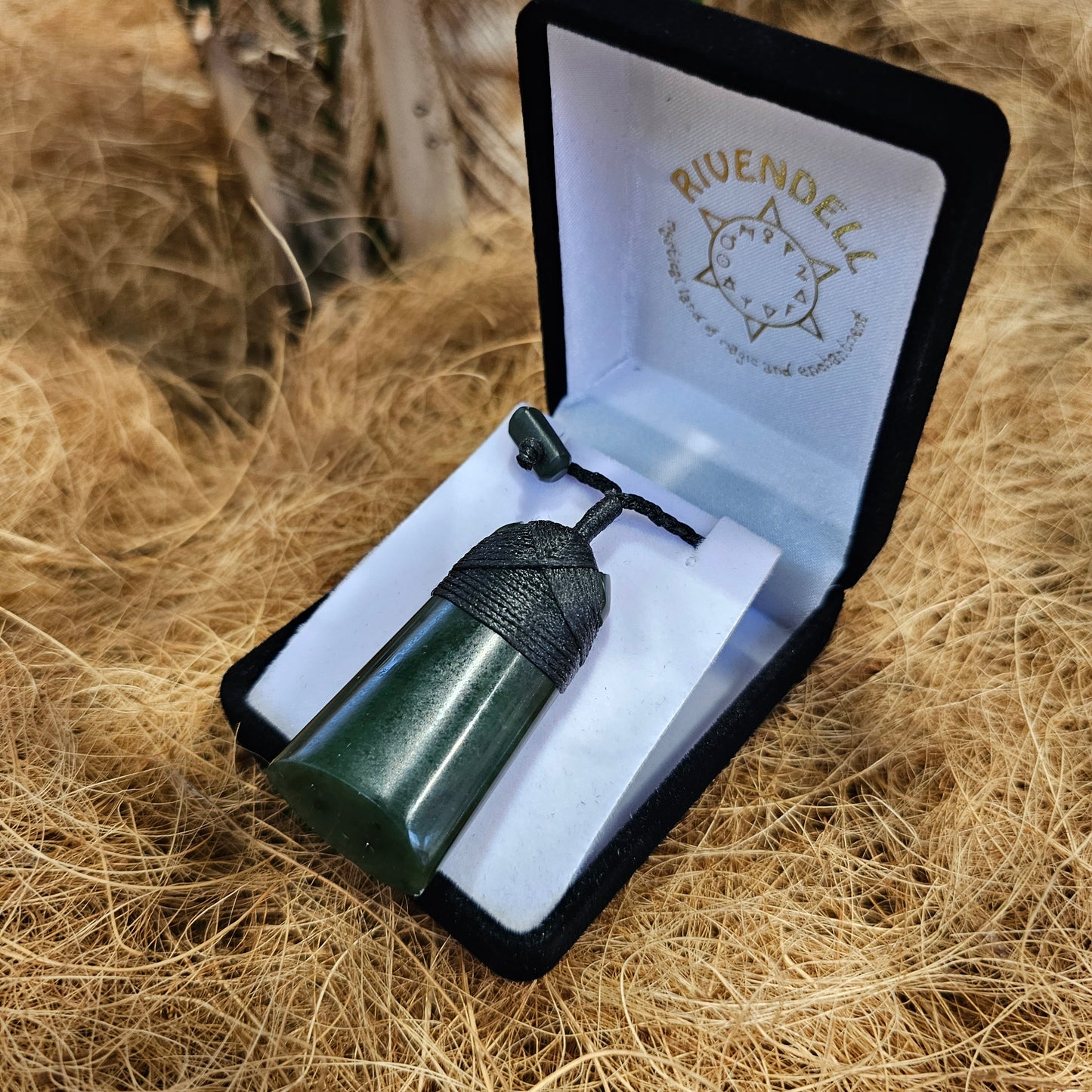 Greenstone pendant 45x25 mm - Rivendell Shop