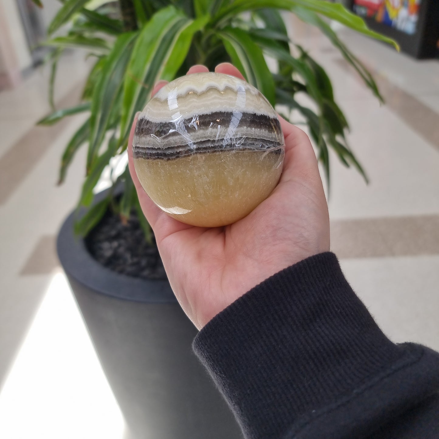 Zebra calcite sphere - Rivendell Shop