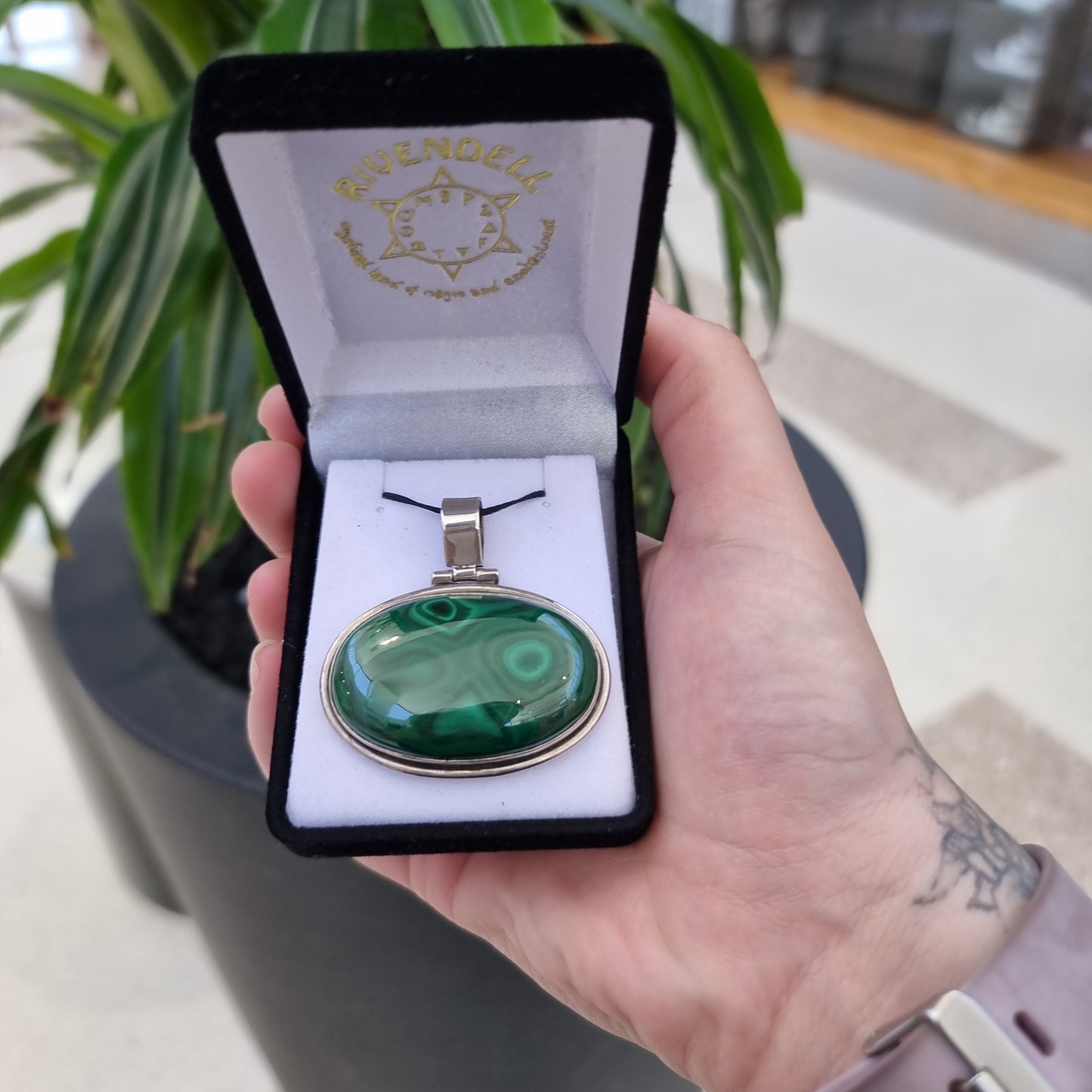 Malachite pendant - Rivendell Shop