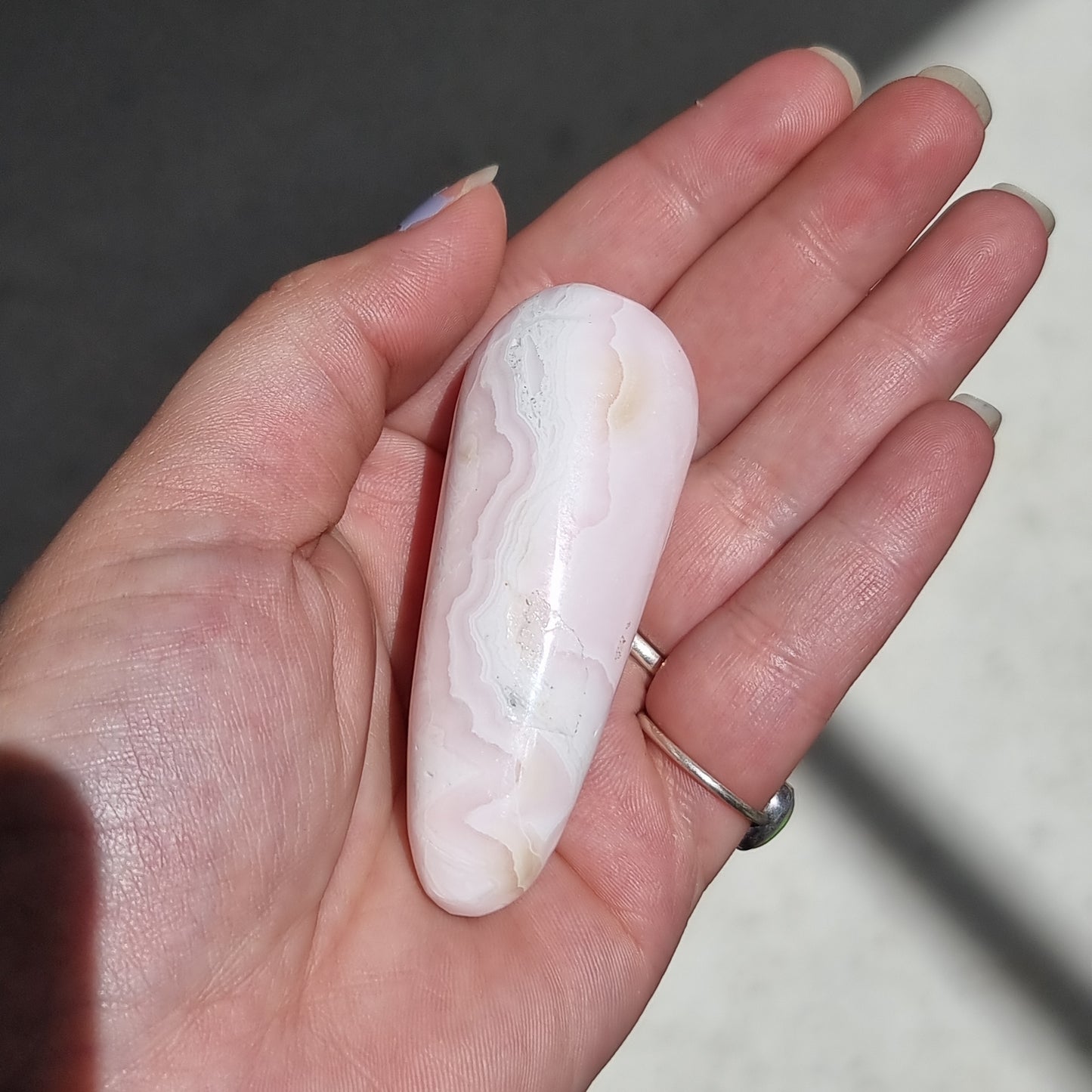 Mangano calcite wand - Rivendell Shop