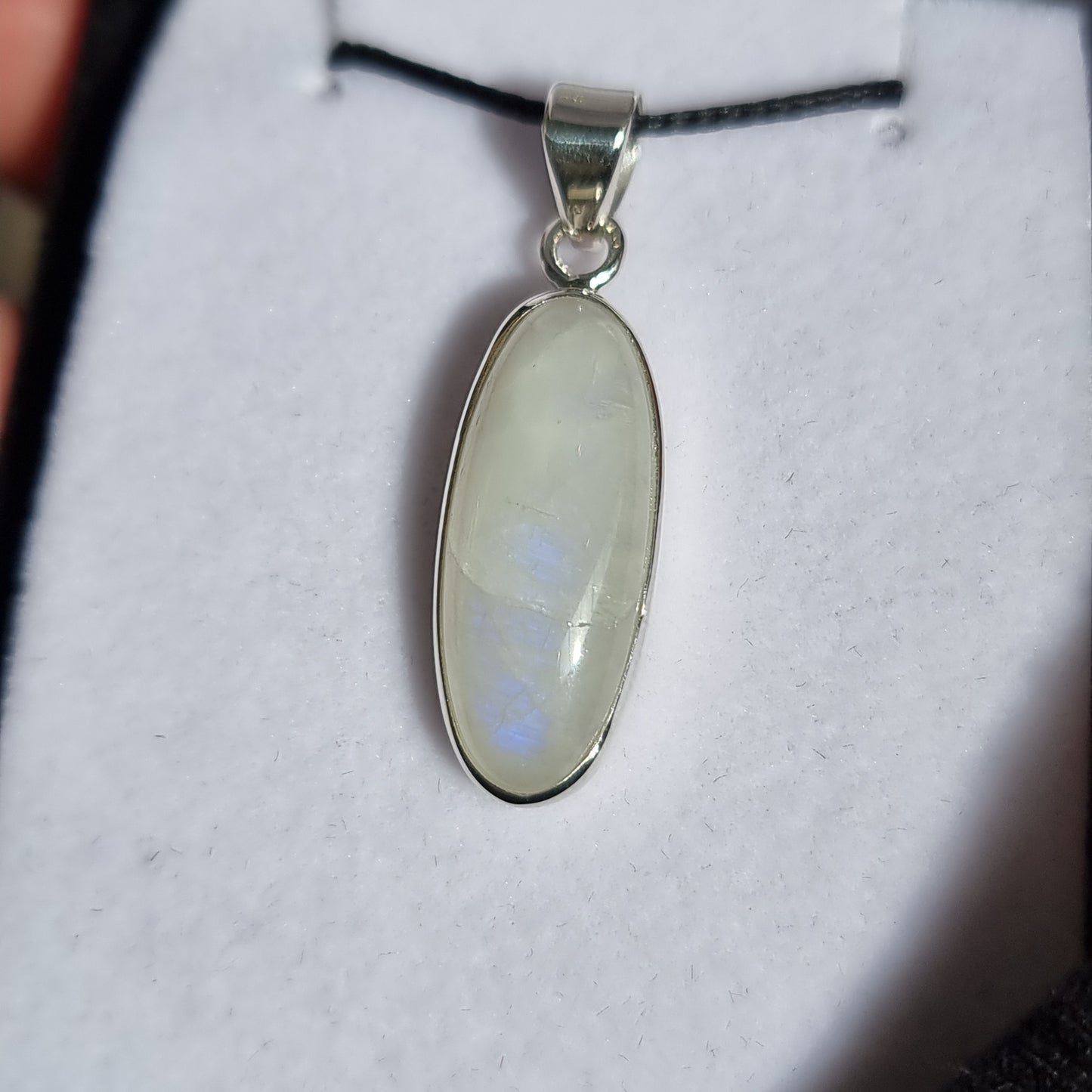 Moonstone pendant - Rivendell Shop