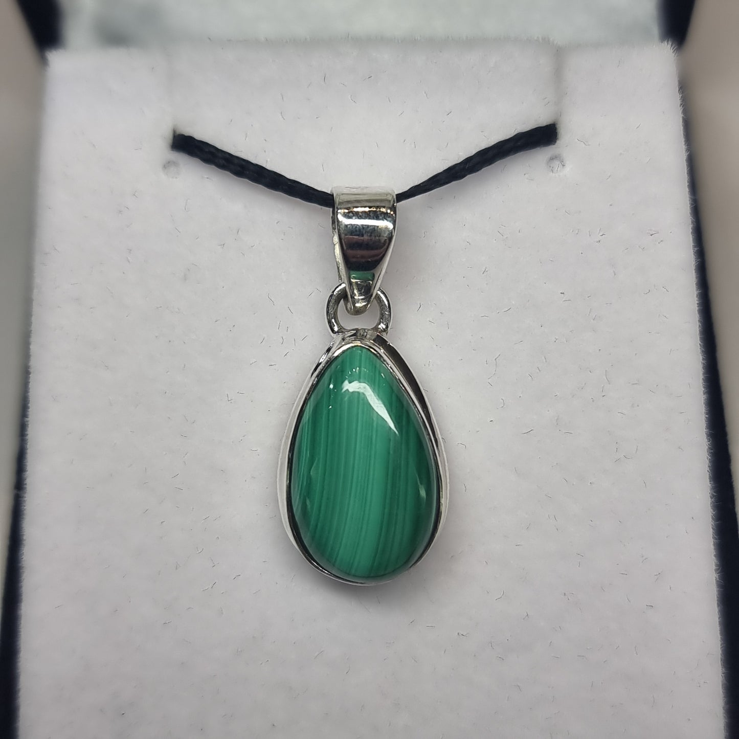 Malachite pendant - Rivendell Shop