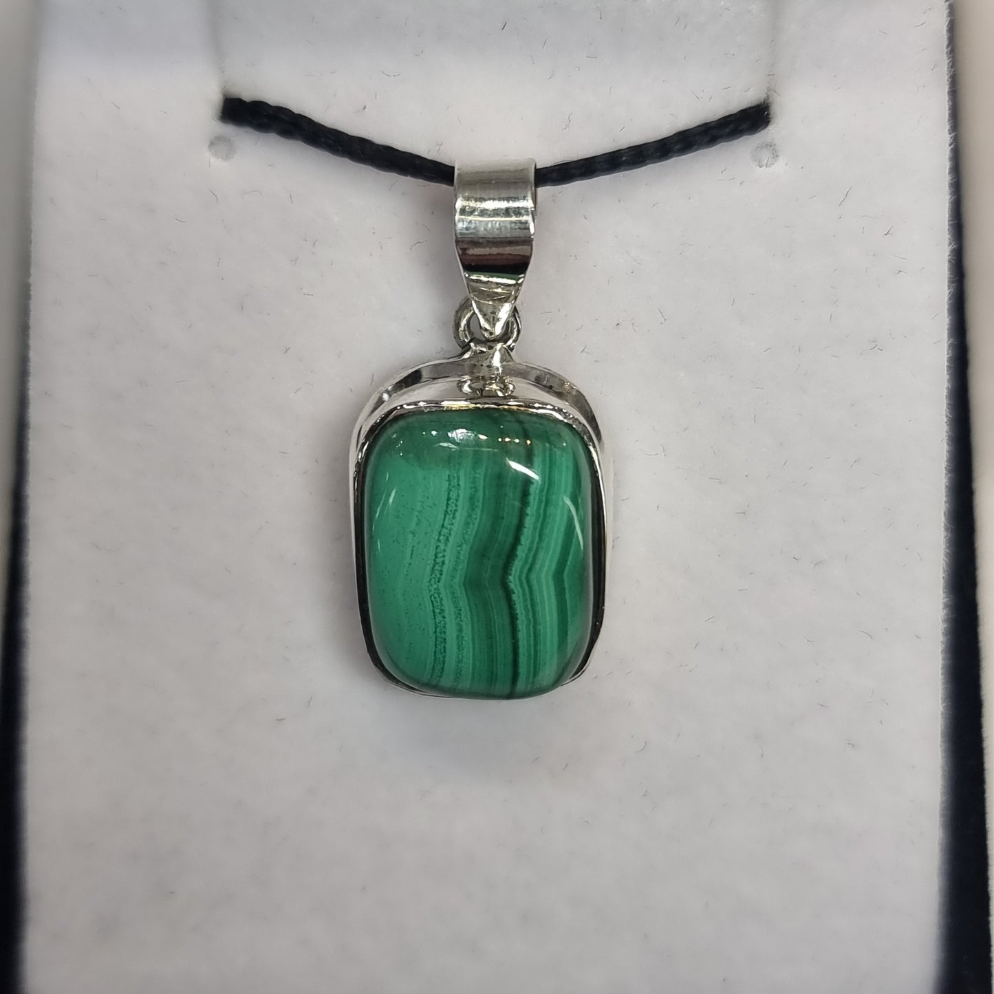 Malachite pendant - Rivendell Shop