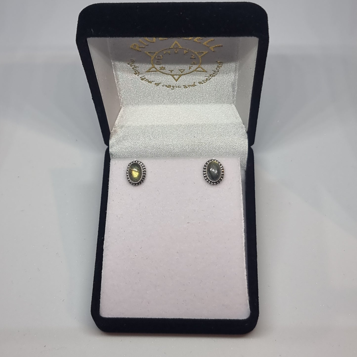 Labradorite studs - Rivendell Shop