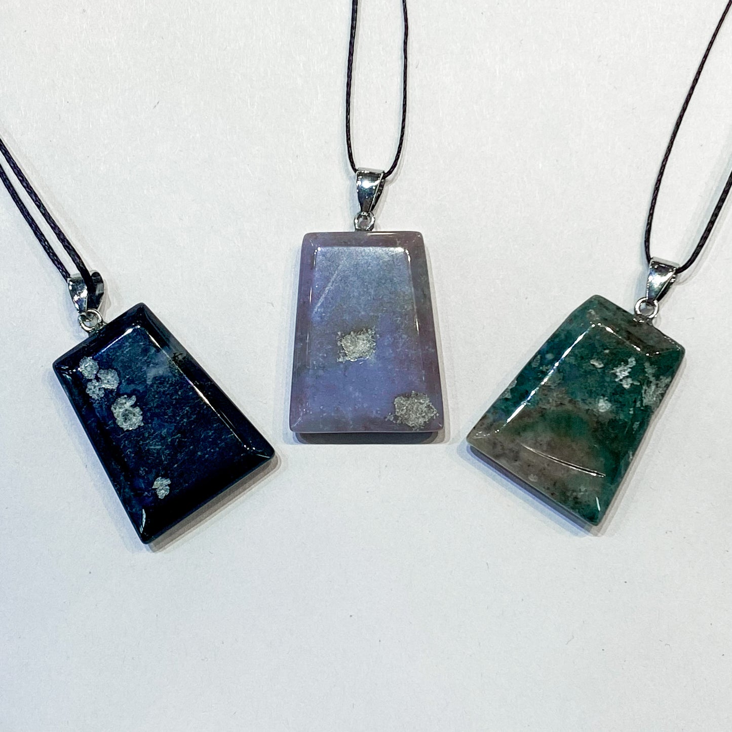 Moss Agate Pendant - Rivendell Shop