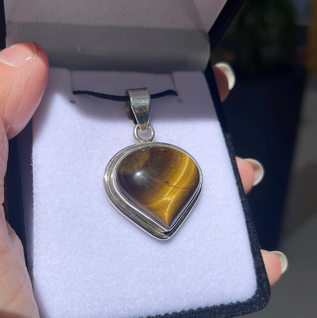 Tiger’s eye sterling silver pendant - Rivendell Shop