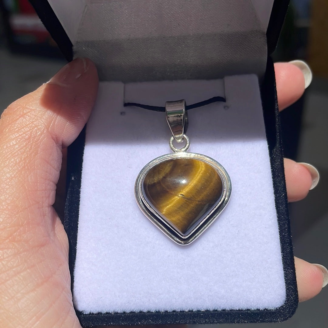 Tiger’s eye sterling silver pendant - Rivendell Shop
