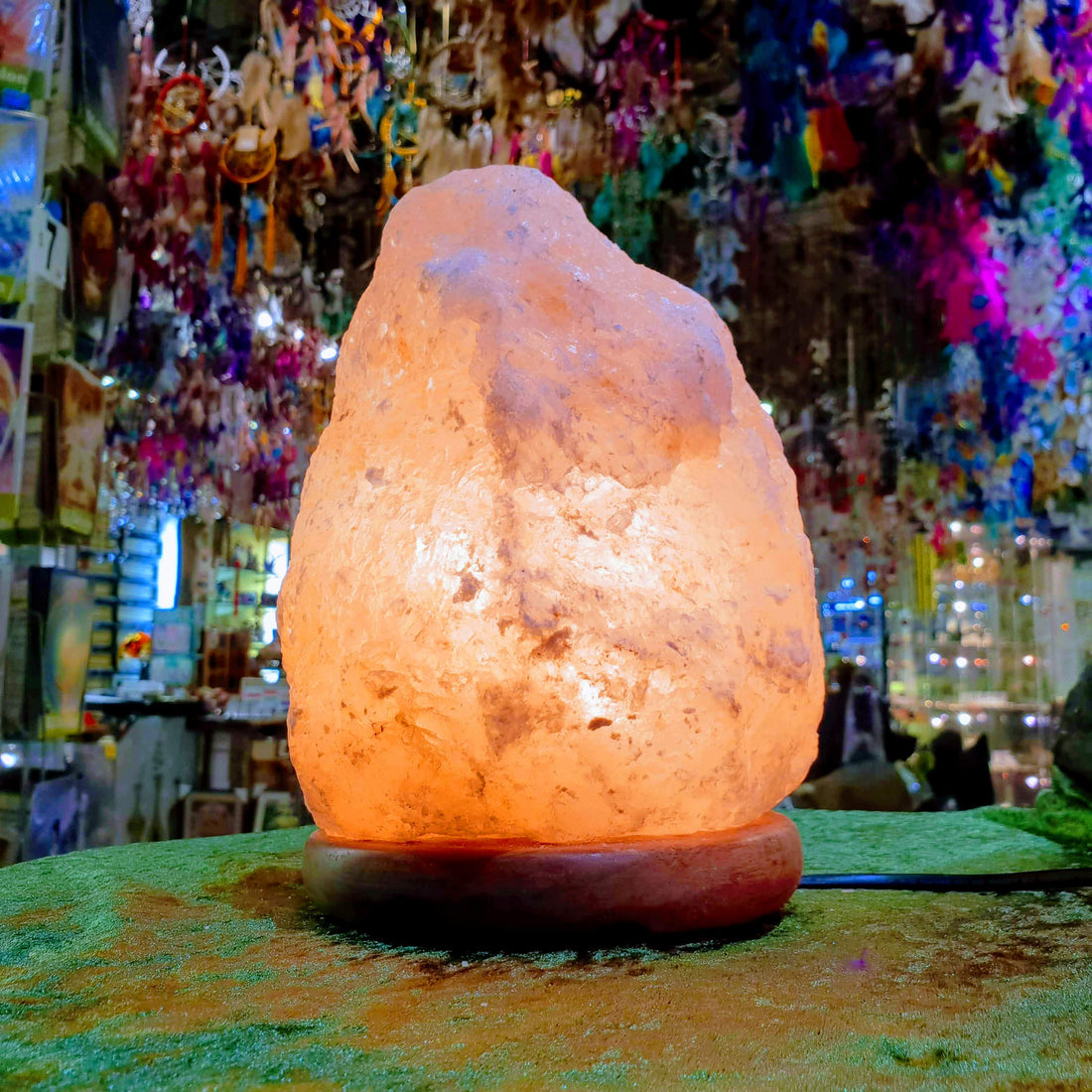 5 benefits of Himalayan Salt Lamps