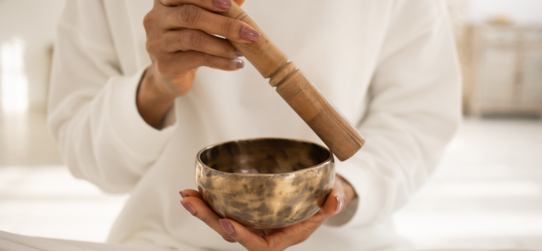 Beginner’s Guide: How To Use A Singing Bowl for Meditation