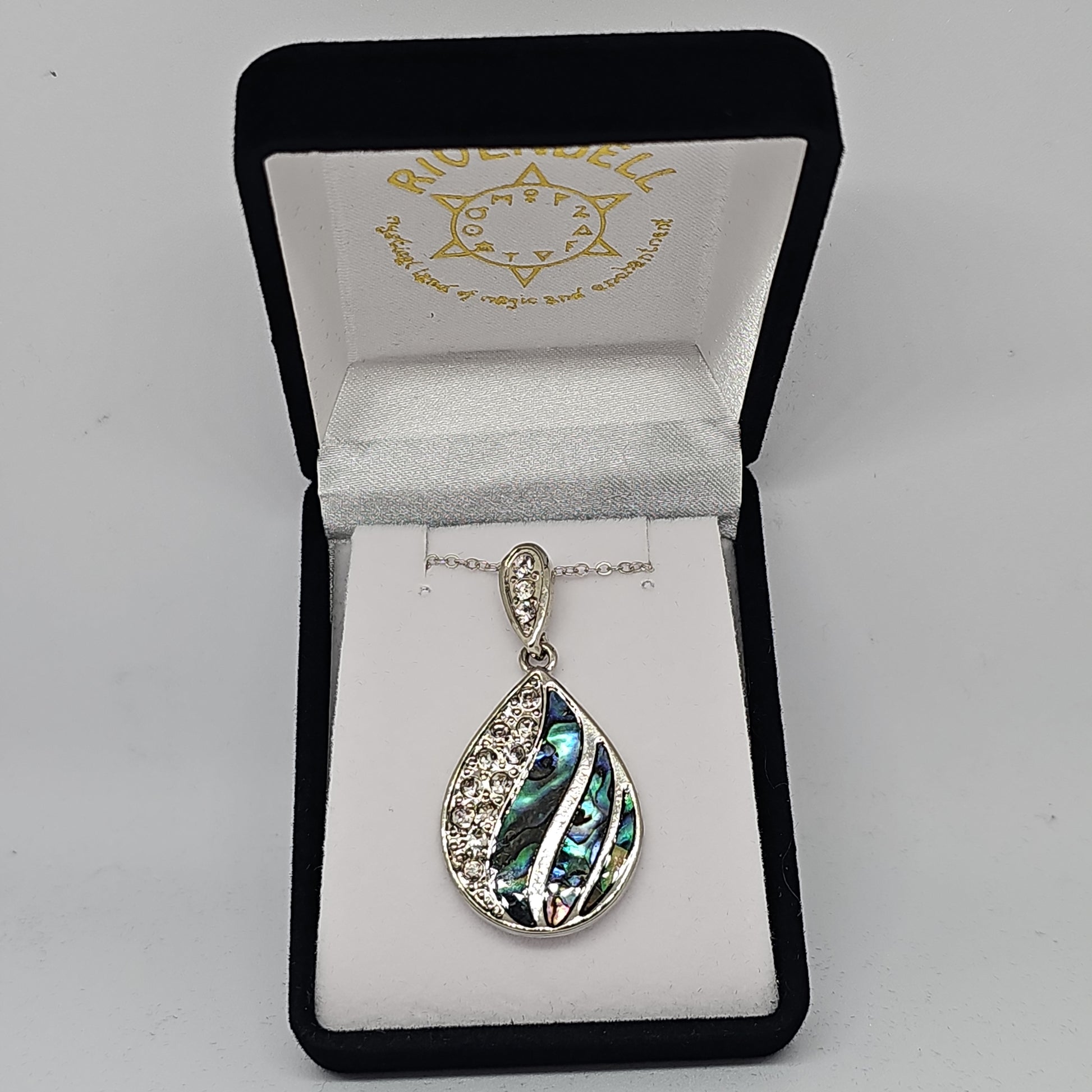 Paua pendant - Rivendell Shop