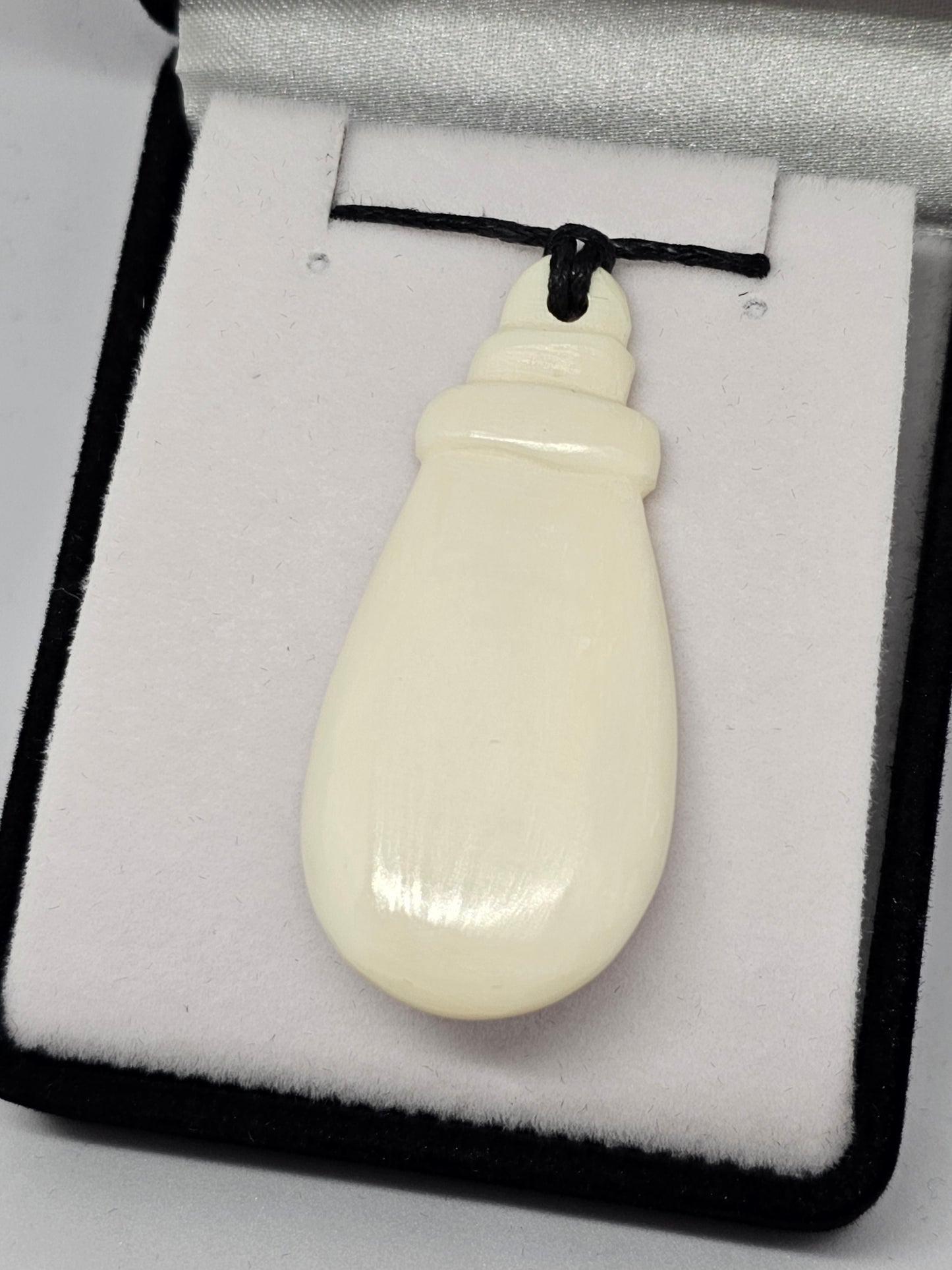 Handcarved Bone Pendant - Rivendell Shop