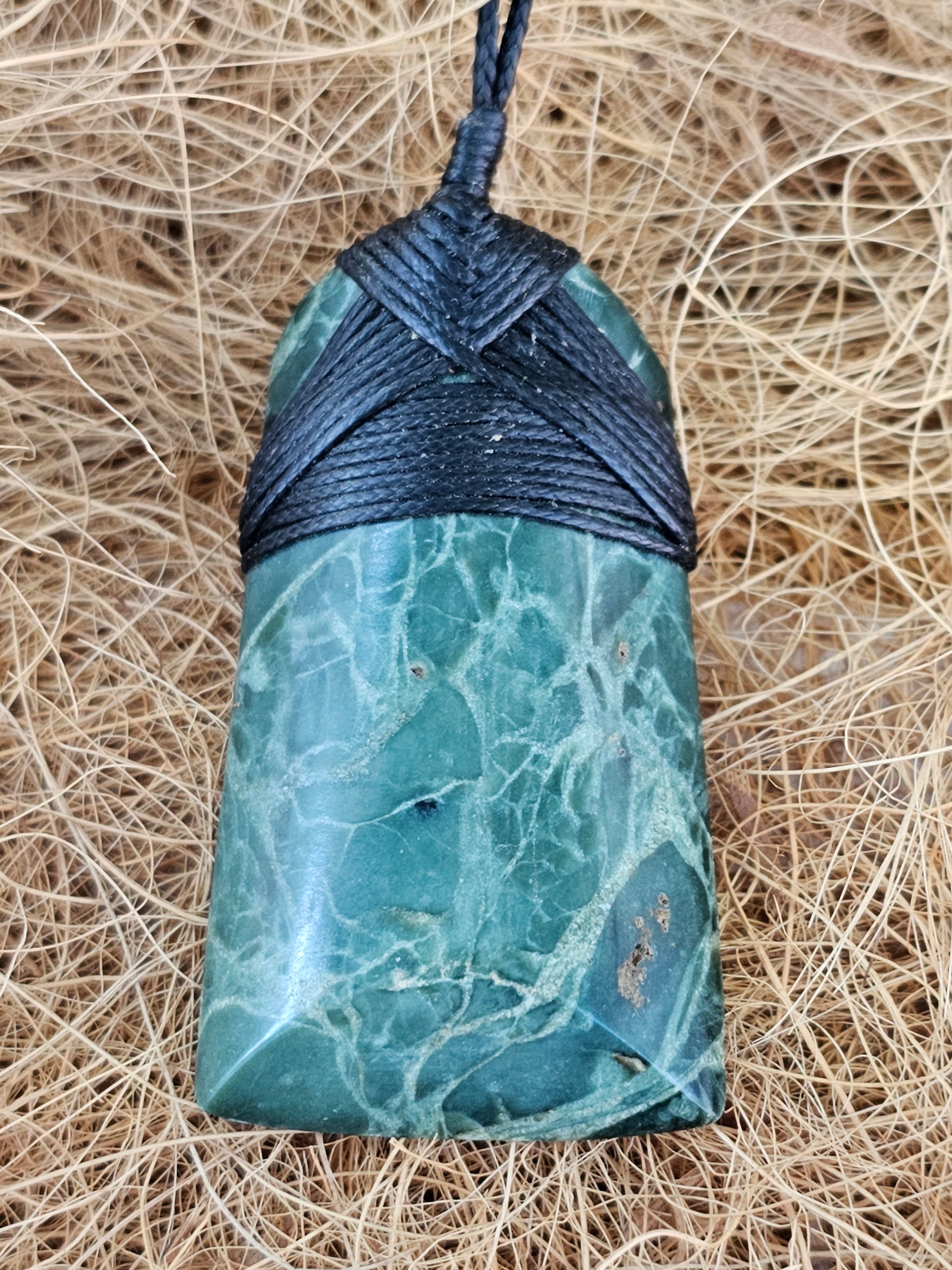 Greenstone Toki Pendant - Rivendell Shop