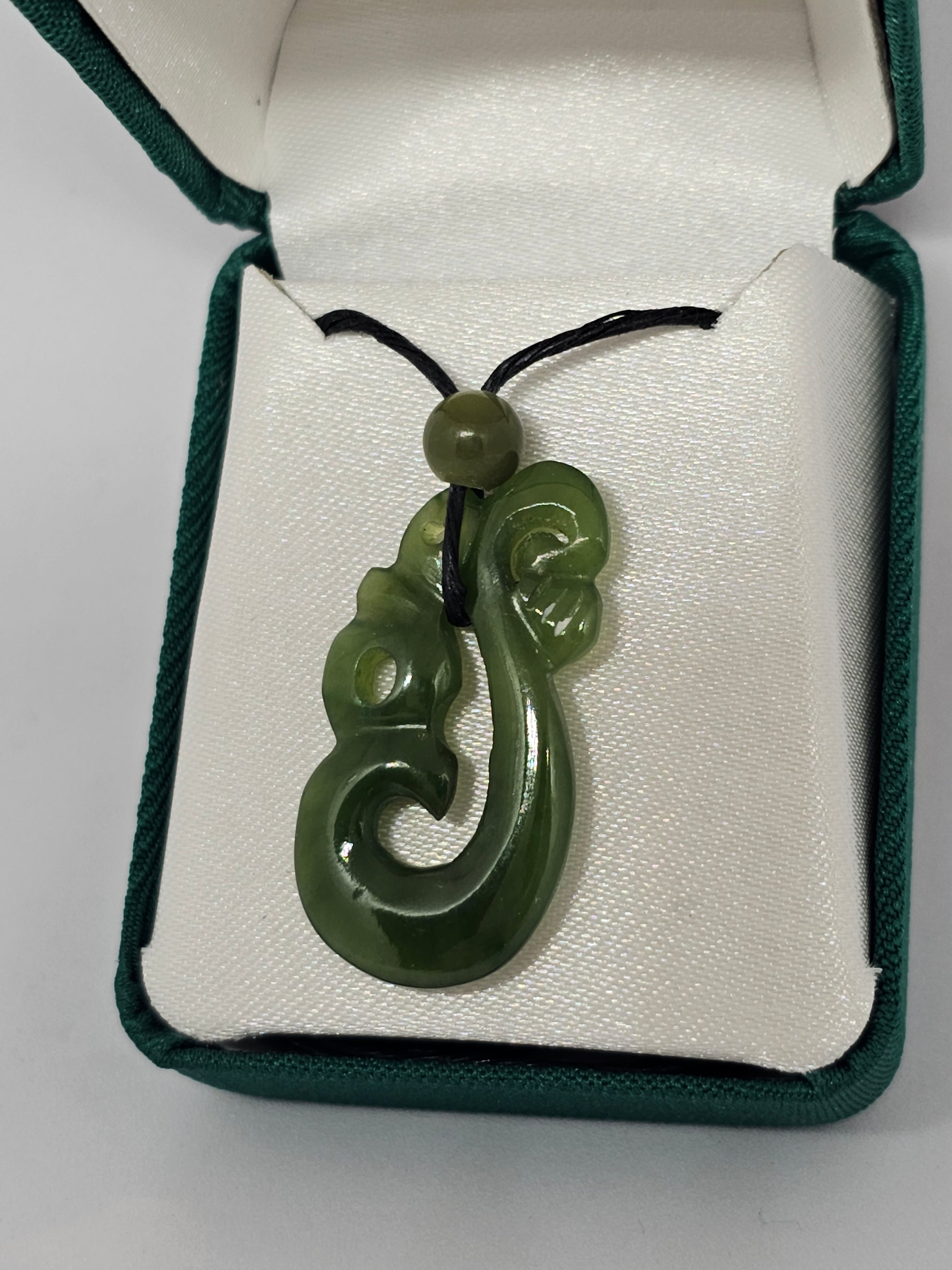 Greenstone Manaia Pendant - Rivendell Shop