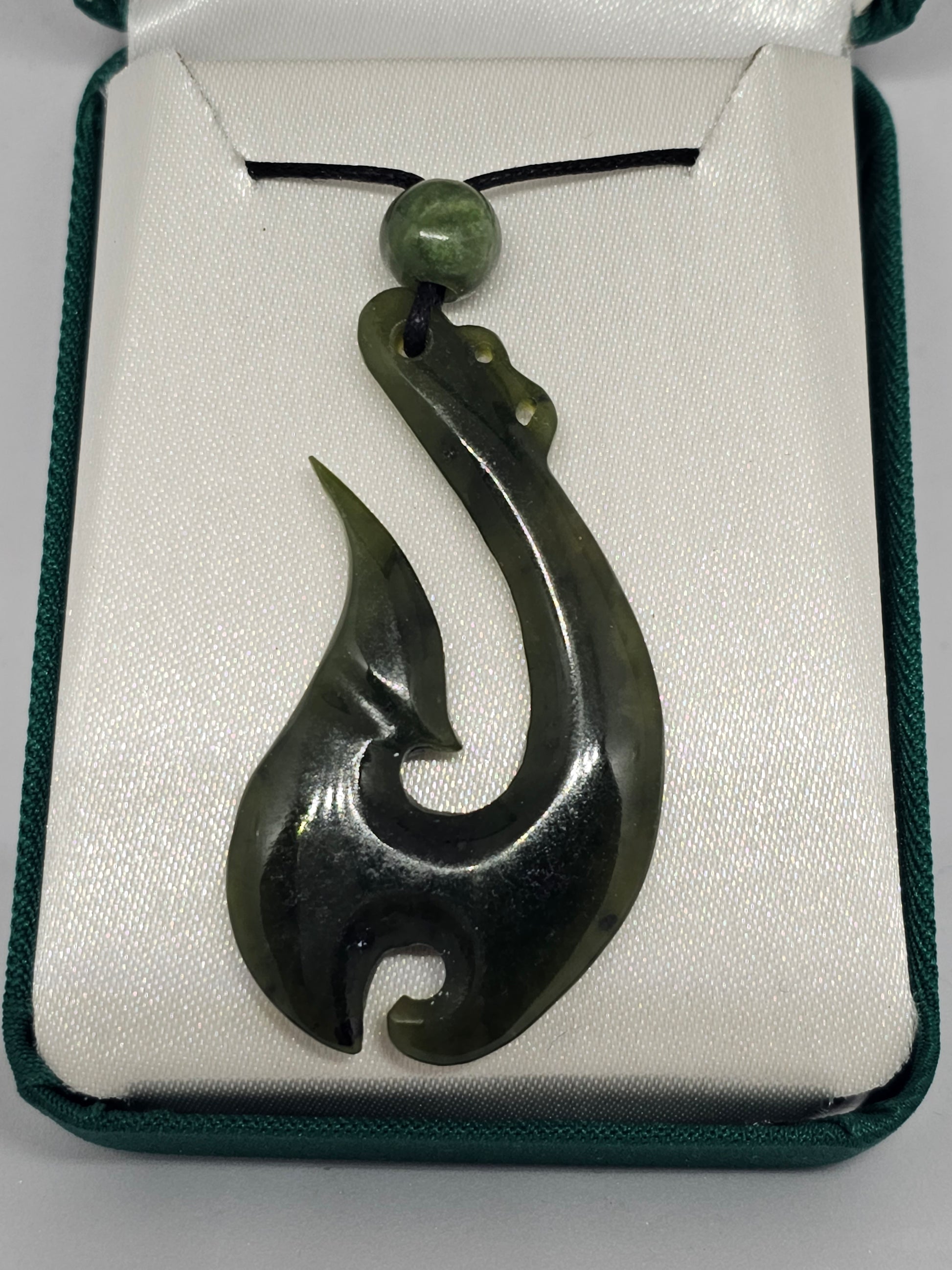 Hei Matau (Hook) Greenstone Pendant - Rivendell Shop