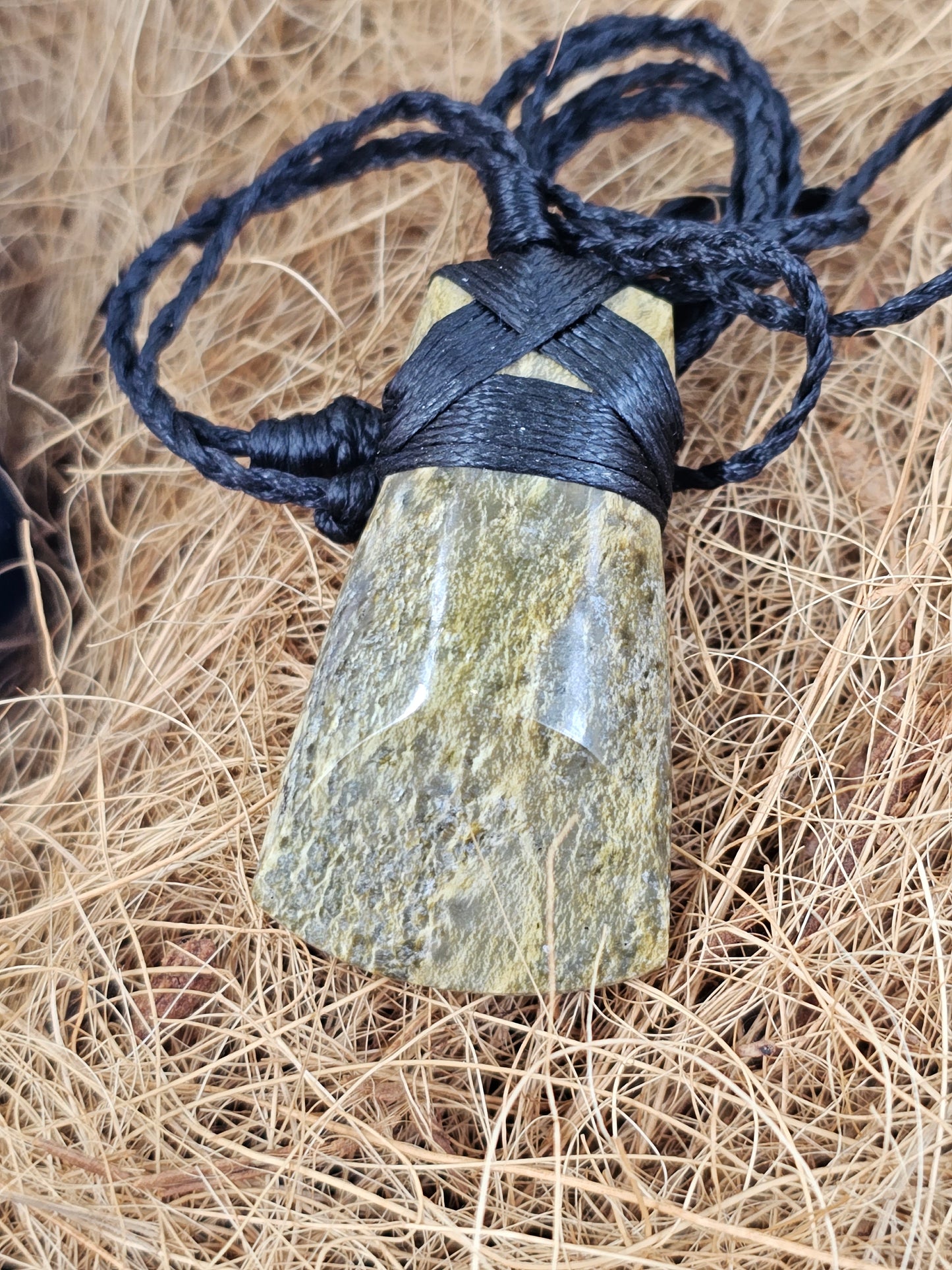 Greenstone Toki Pendant - Rivendell Shop