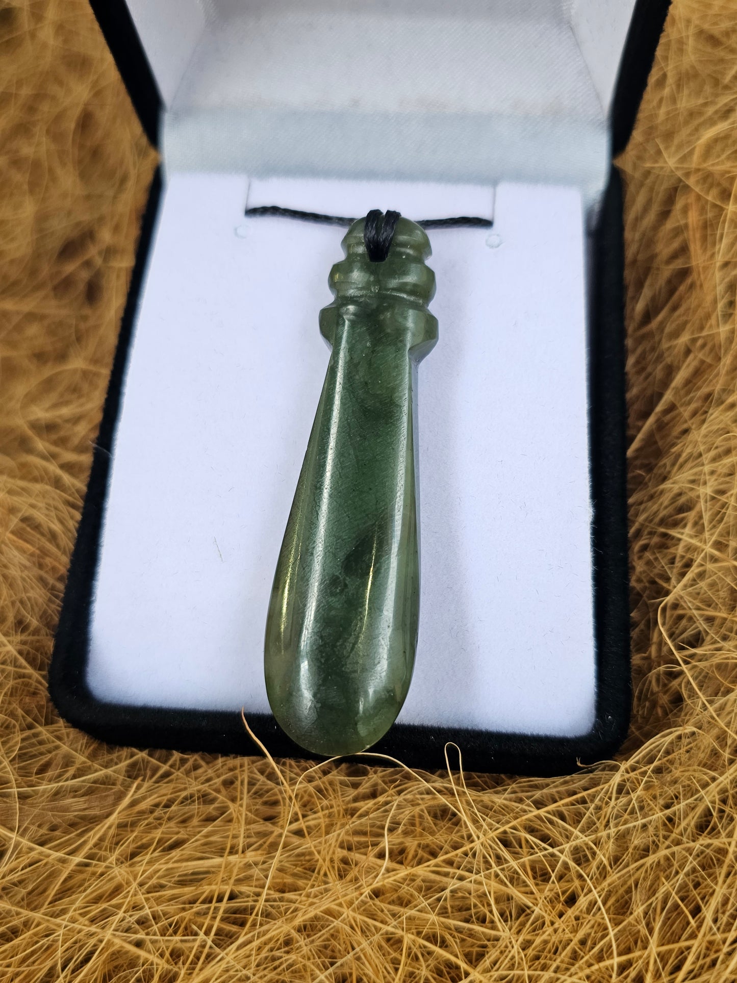 Greenstone Patu Pendant – Rivendell Shop