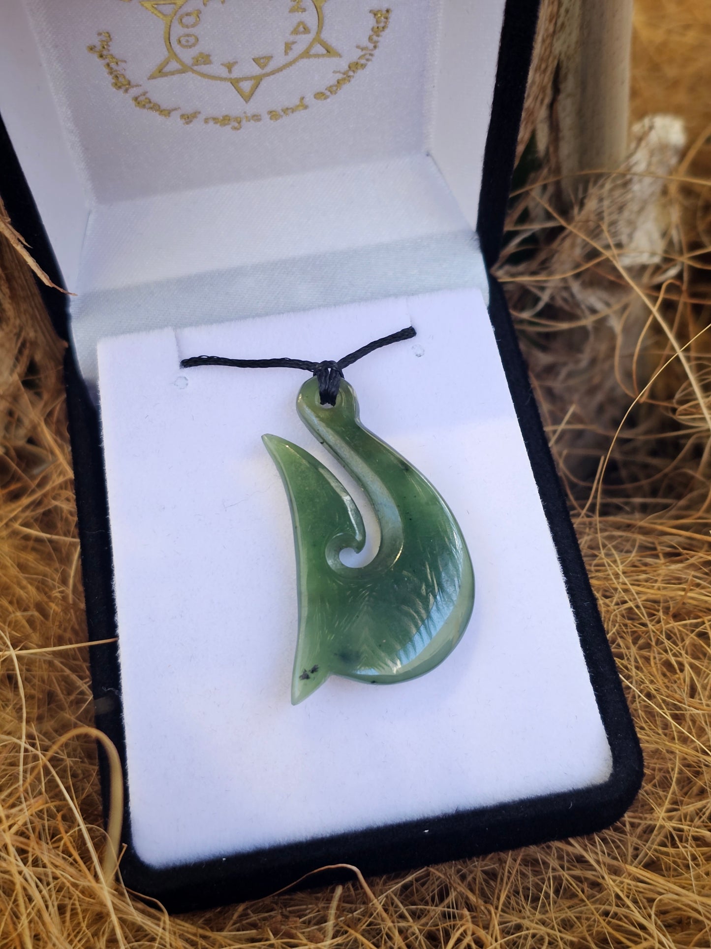 Hei Matau (Hook) Greenstone Pendant - Rivendell Shop