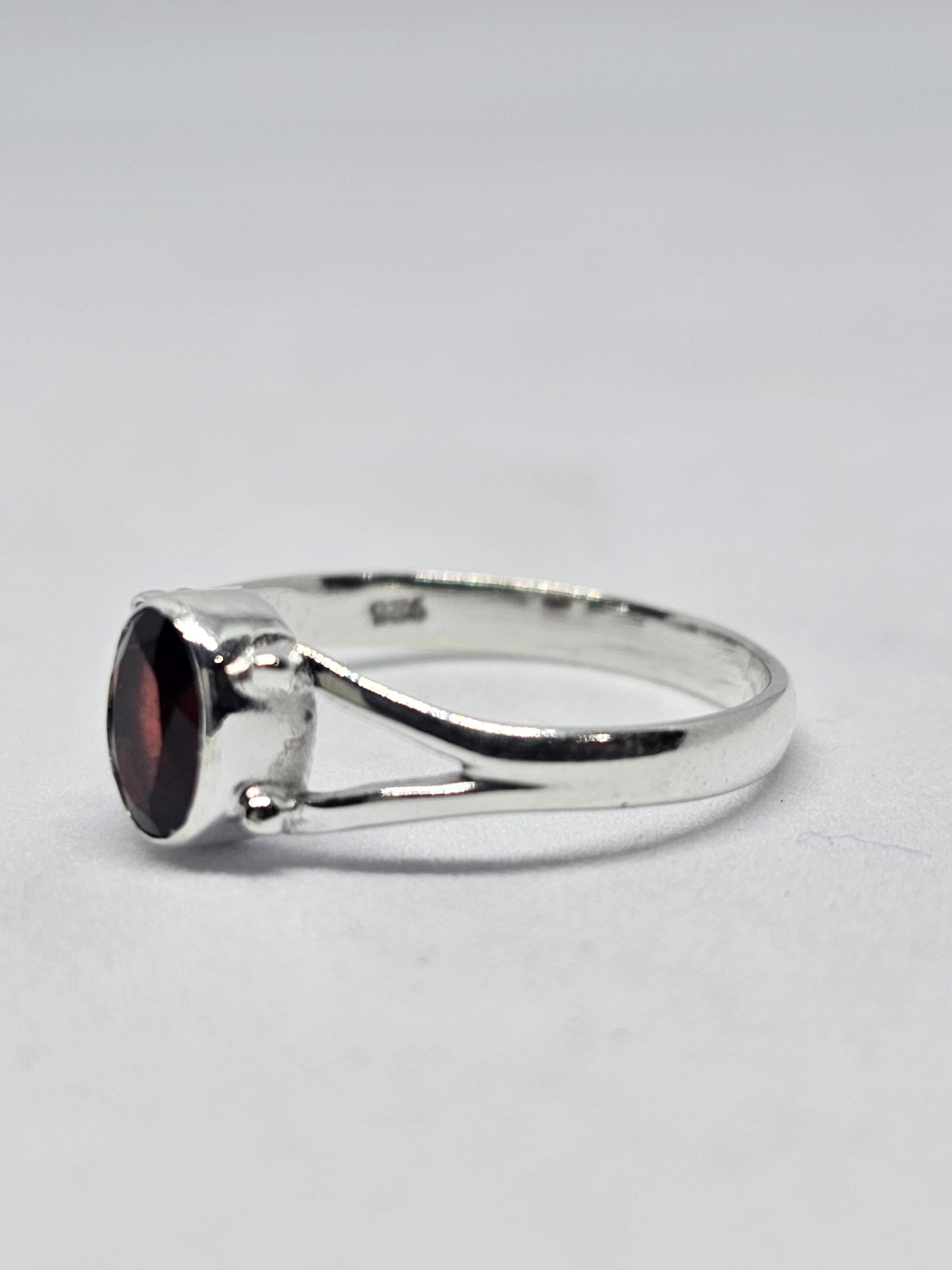 Garnet ring - Rivendell Shop