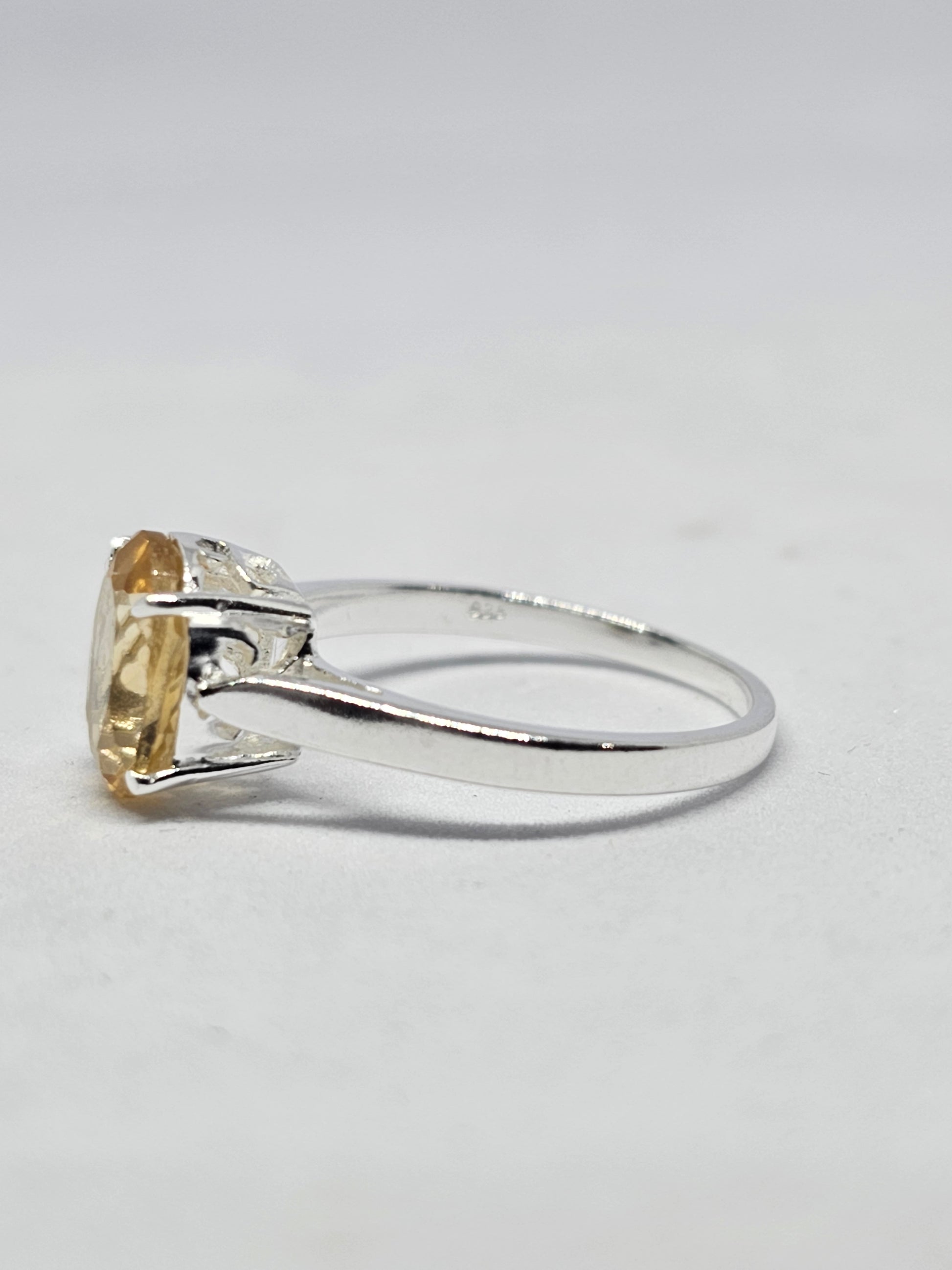 Citrine ring - Rivendell Shop