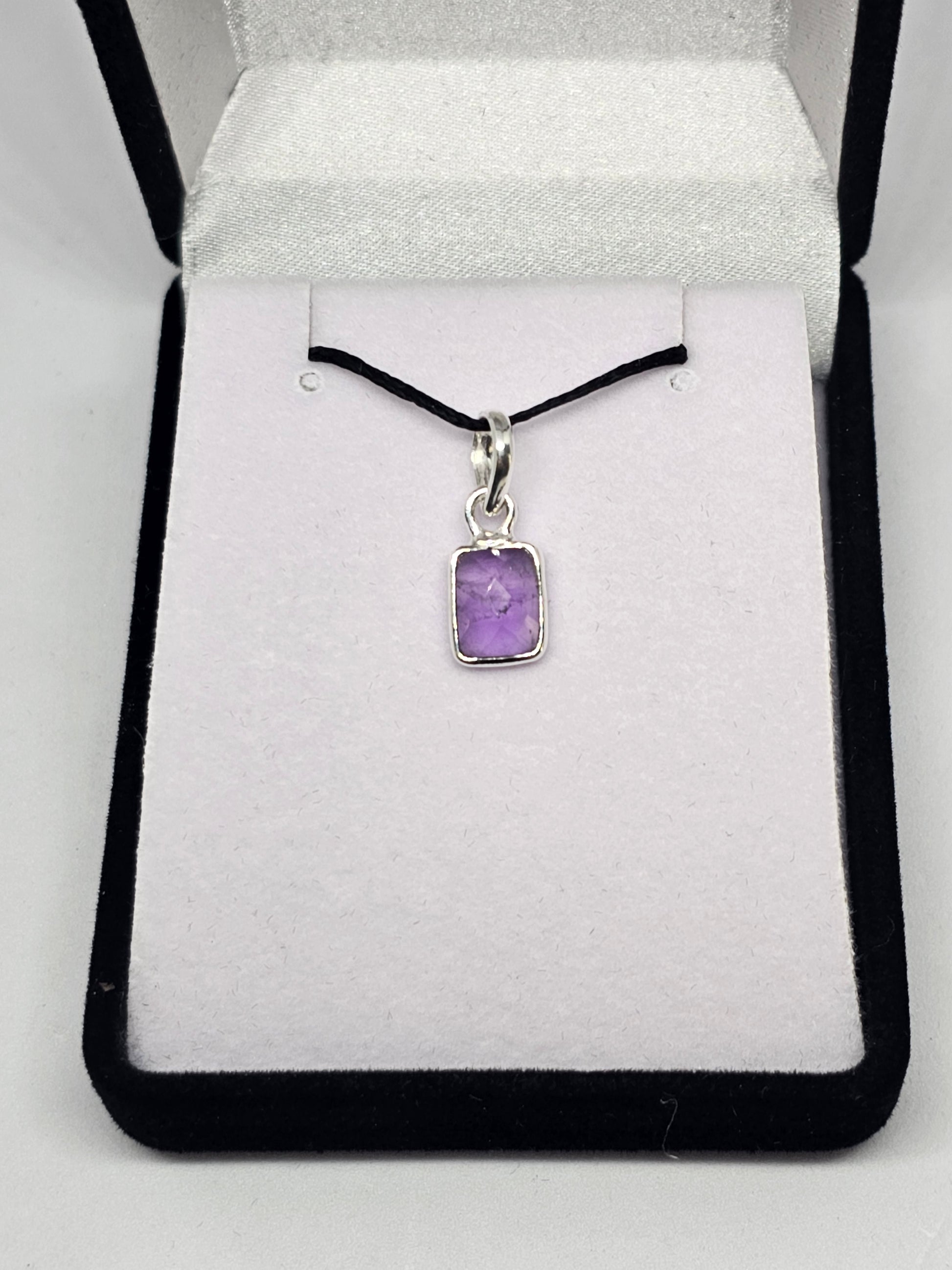 Amethyst Pendant (Mini) - Rivendell Shop