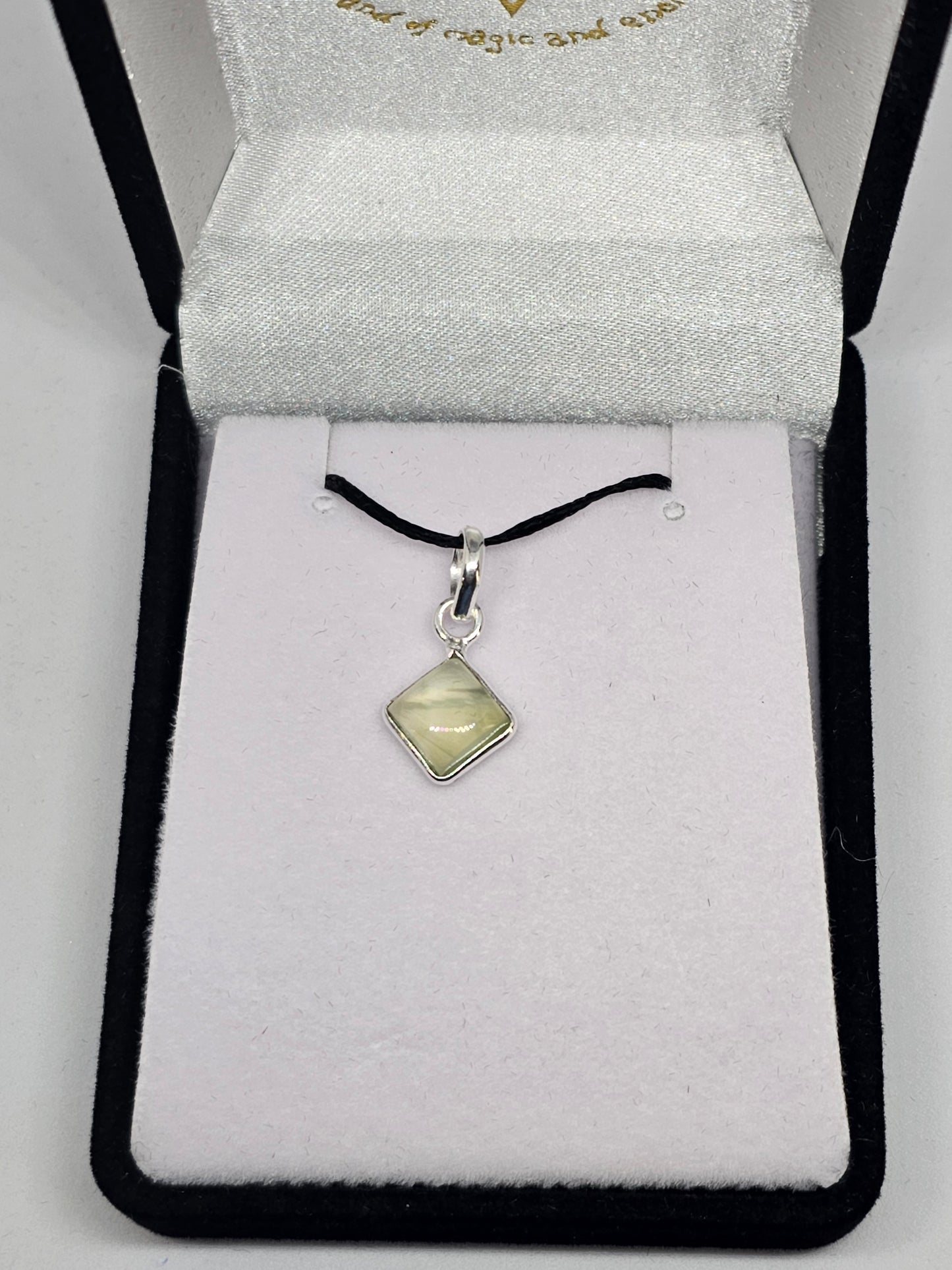 Prehnite Pendant (Mini) - Rivendell Shop