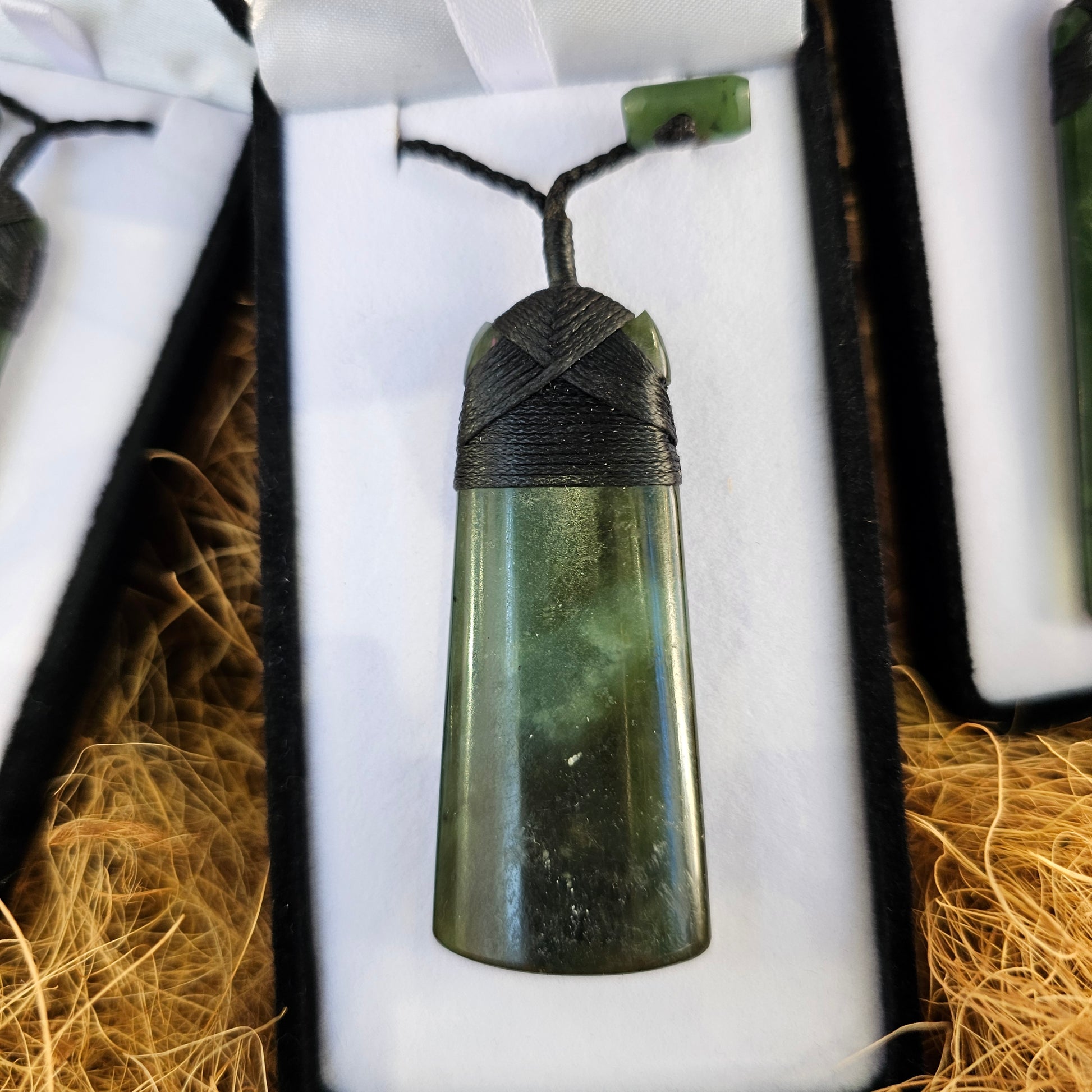 Greenstone Toki Pendant - Rivendell Shop