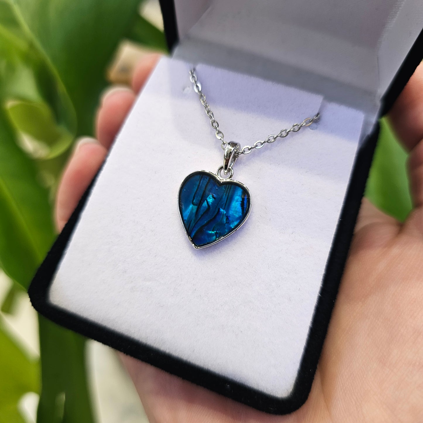 Paua Pendant - Heart