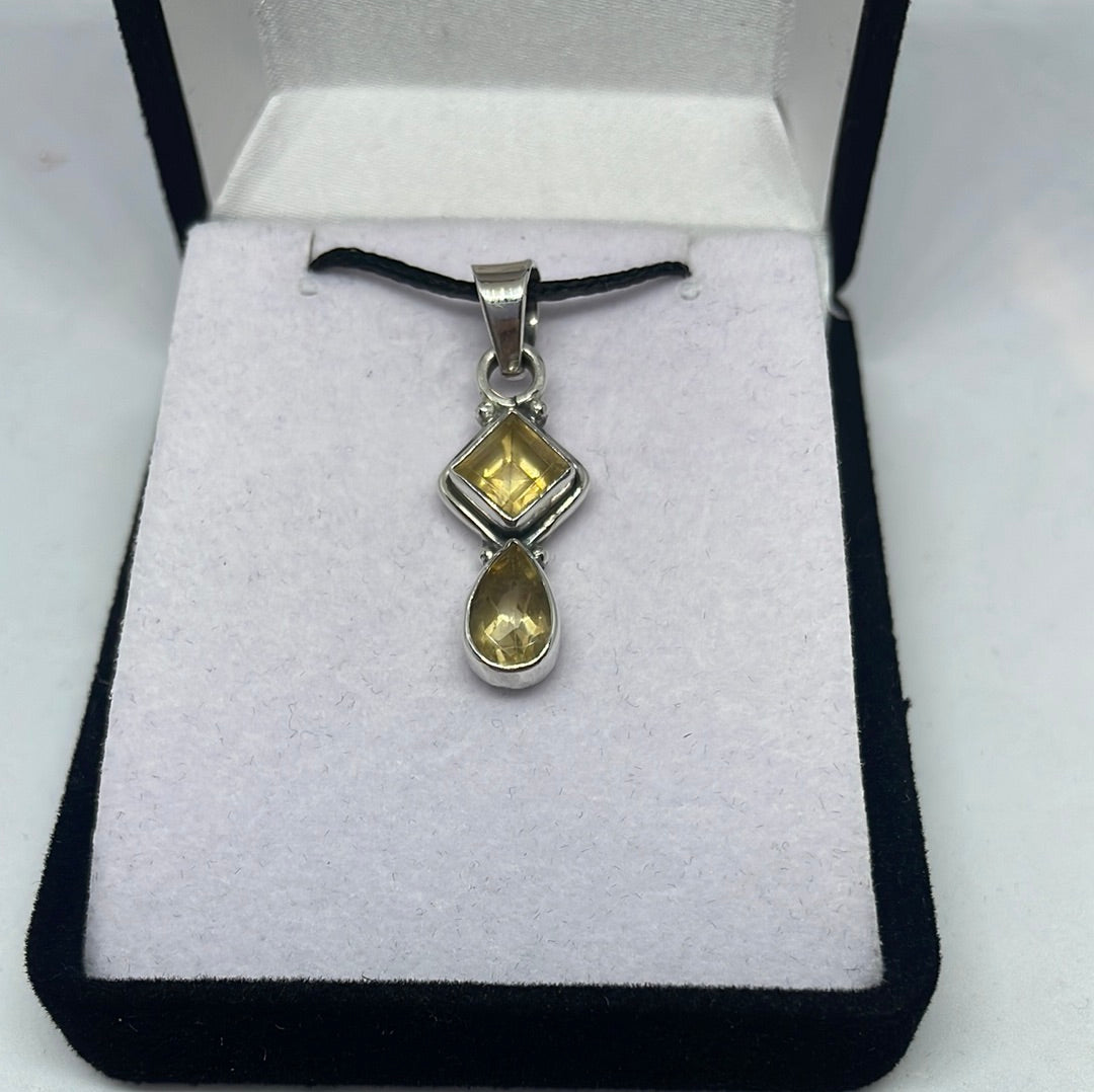 Citrine Silver Pendant - Rivendell Shop