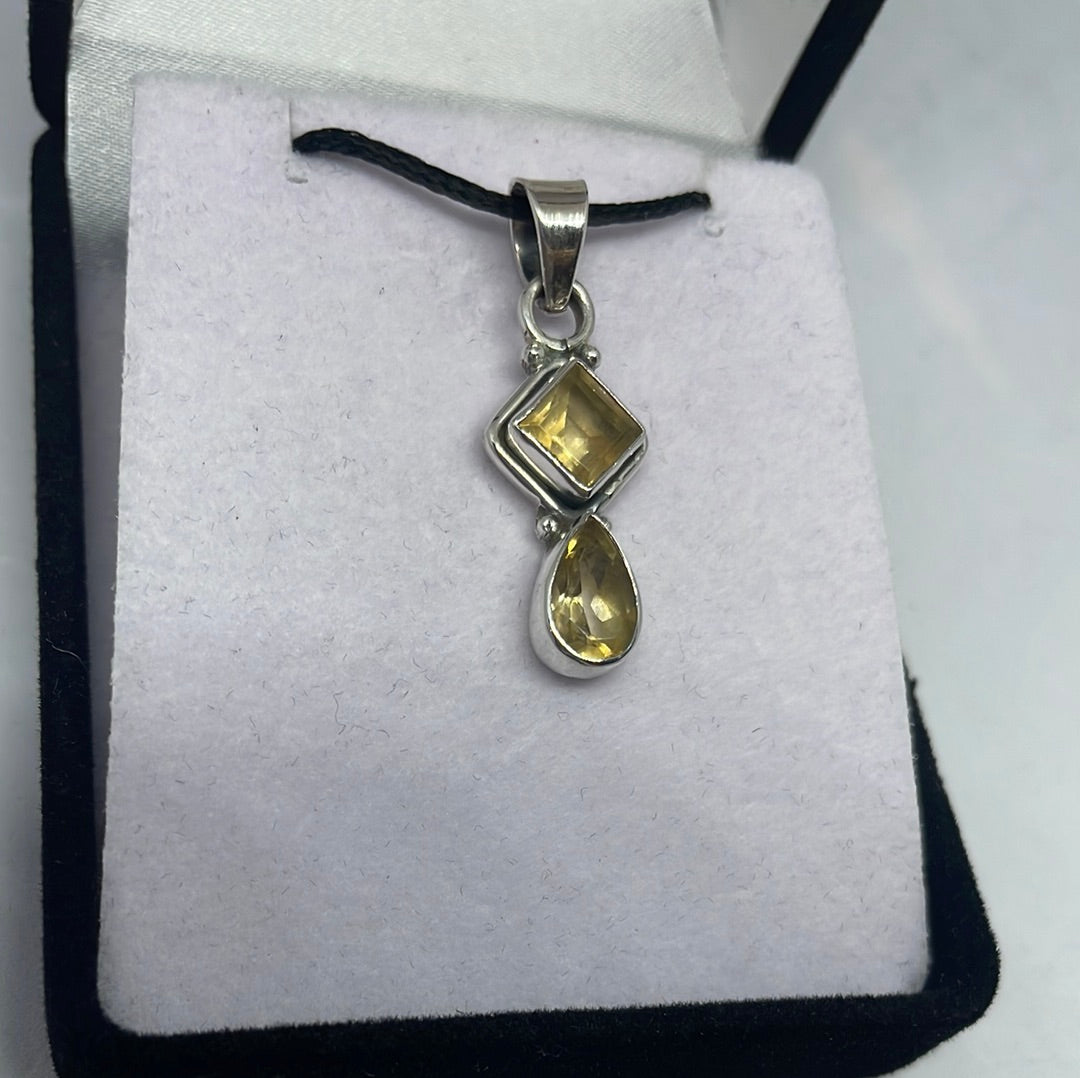 Citrine Silver Pendant - Rivendell Shop