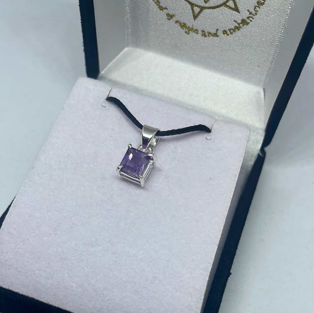 Amethyst Pendant - Rivendell Shop