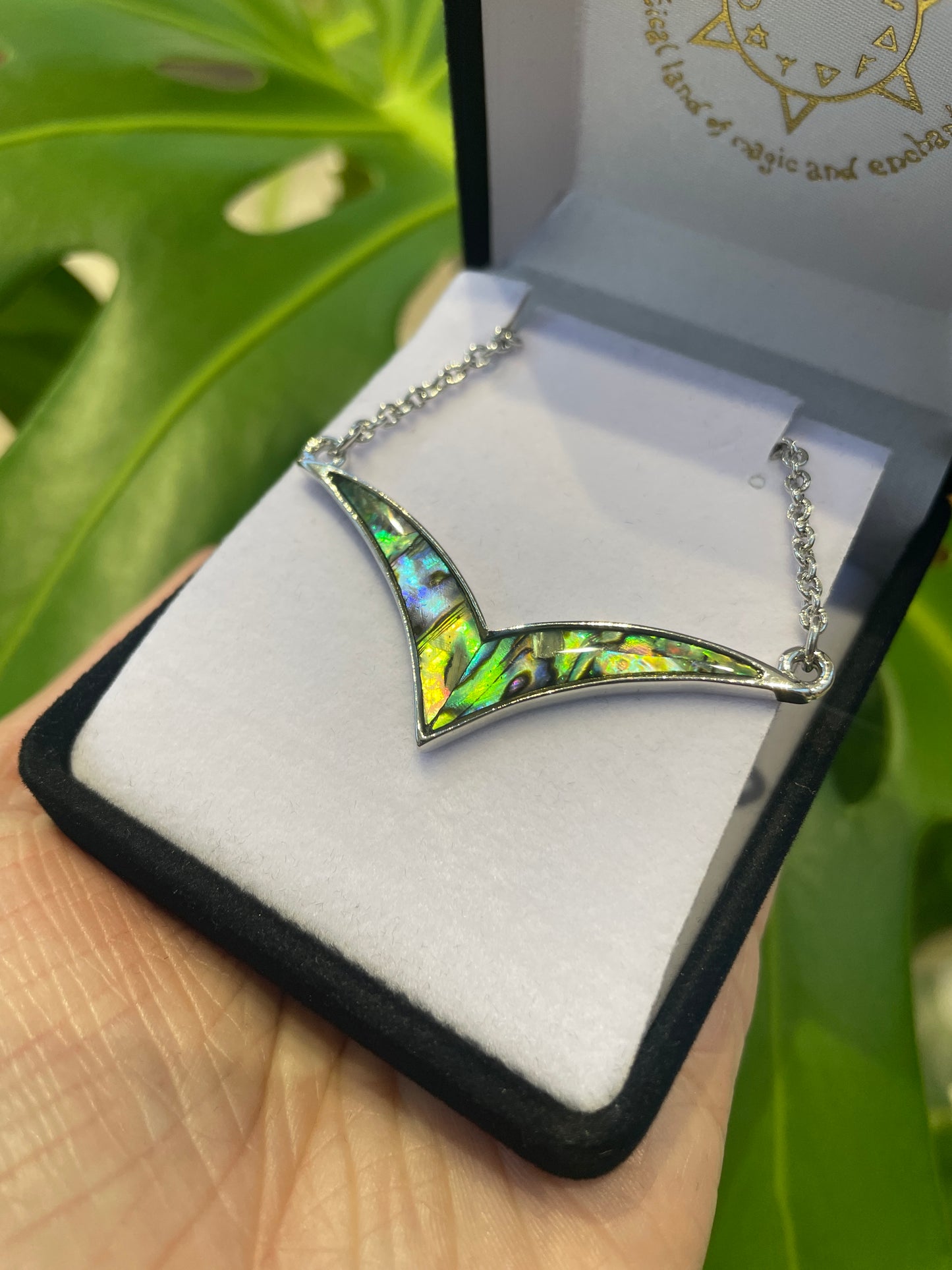 Paua Pendant - Bird