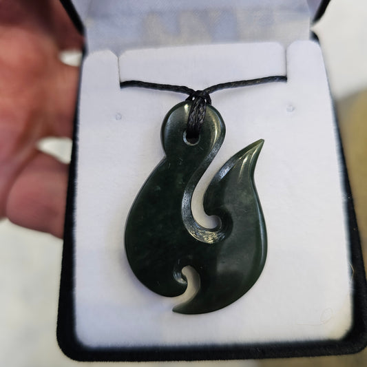 Hei Matau (Hook) Greenstone Pendant - Rivendell Shop