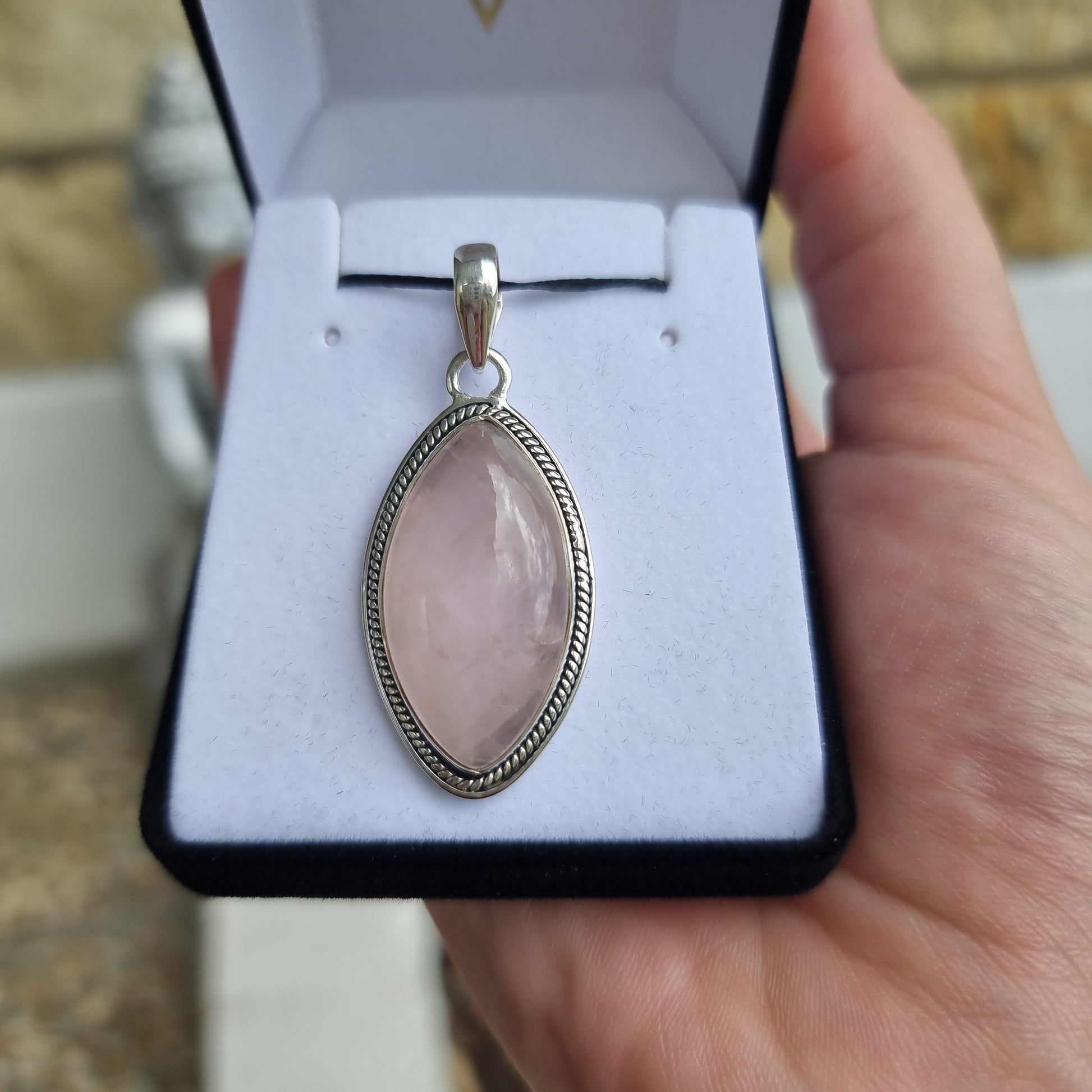 Rose quartz pendant collection - Rivendell Shop