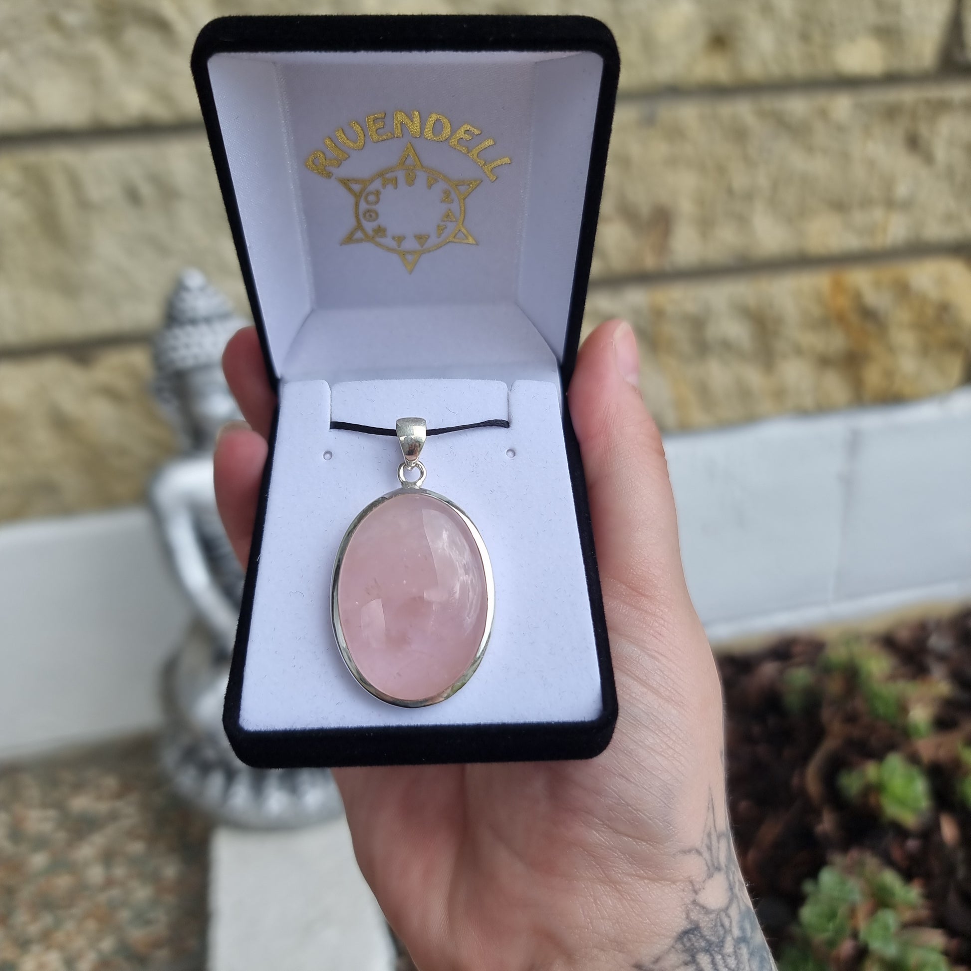 Rose quartz pendant collection - Rivendell Shop