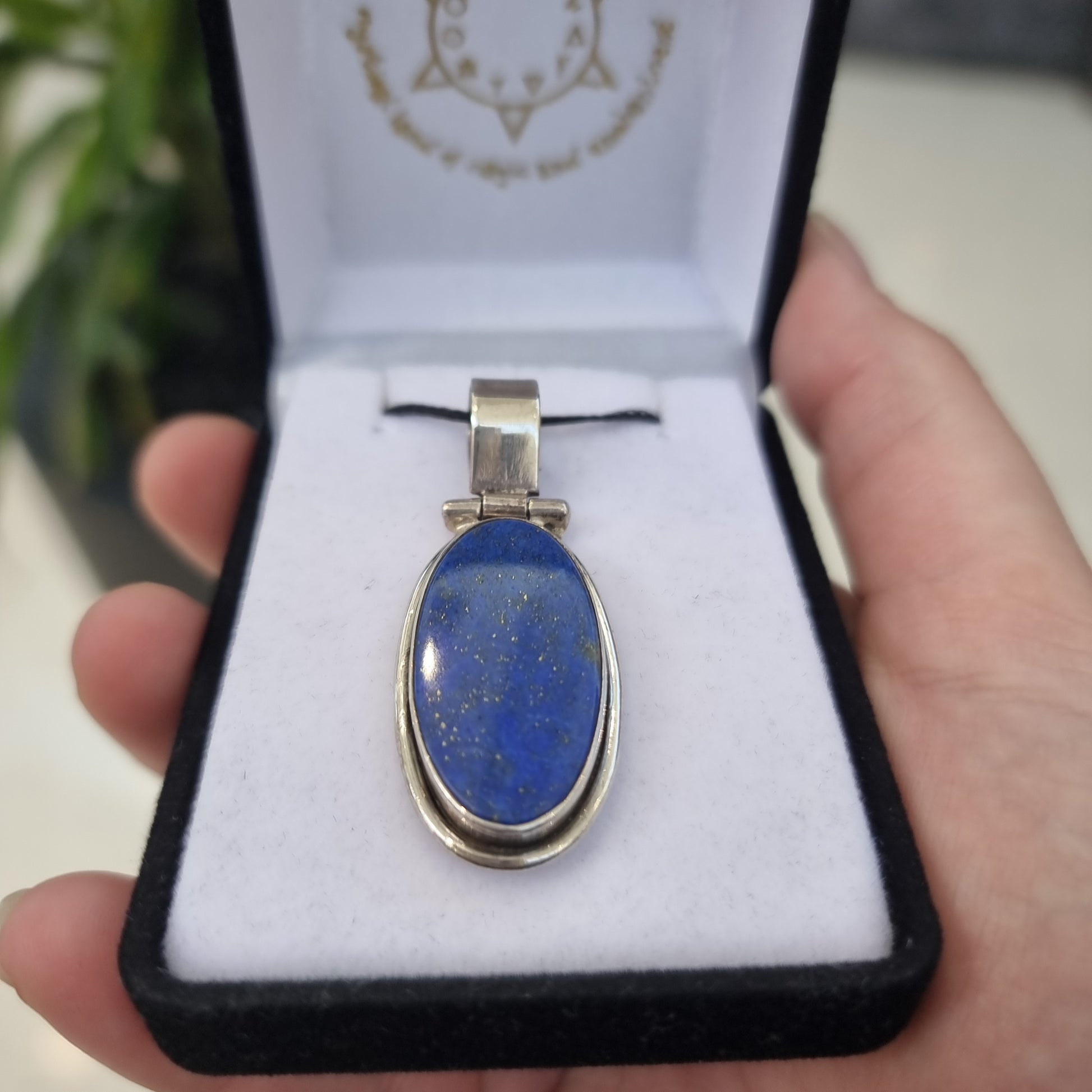 Lapis lazuli pendant - Rivendell Shop