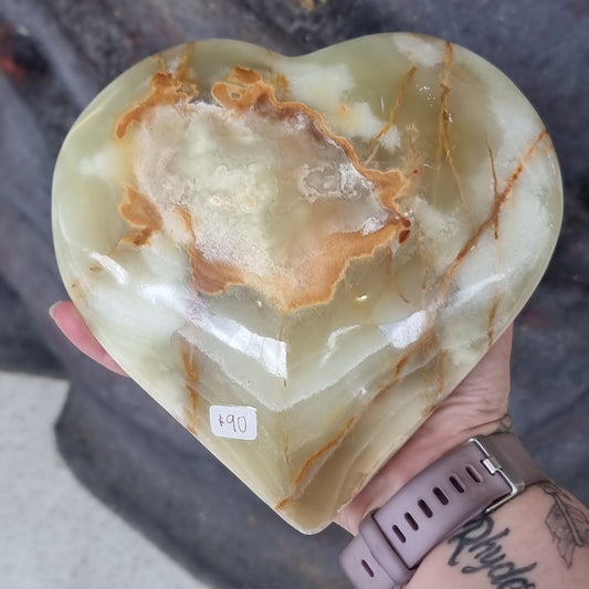 Calcite heart - extra large - Rivendell Shop