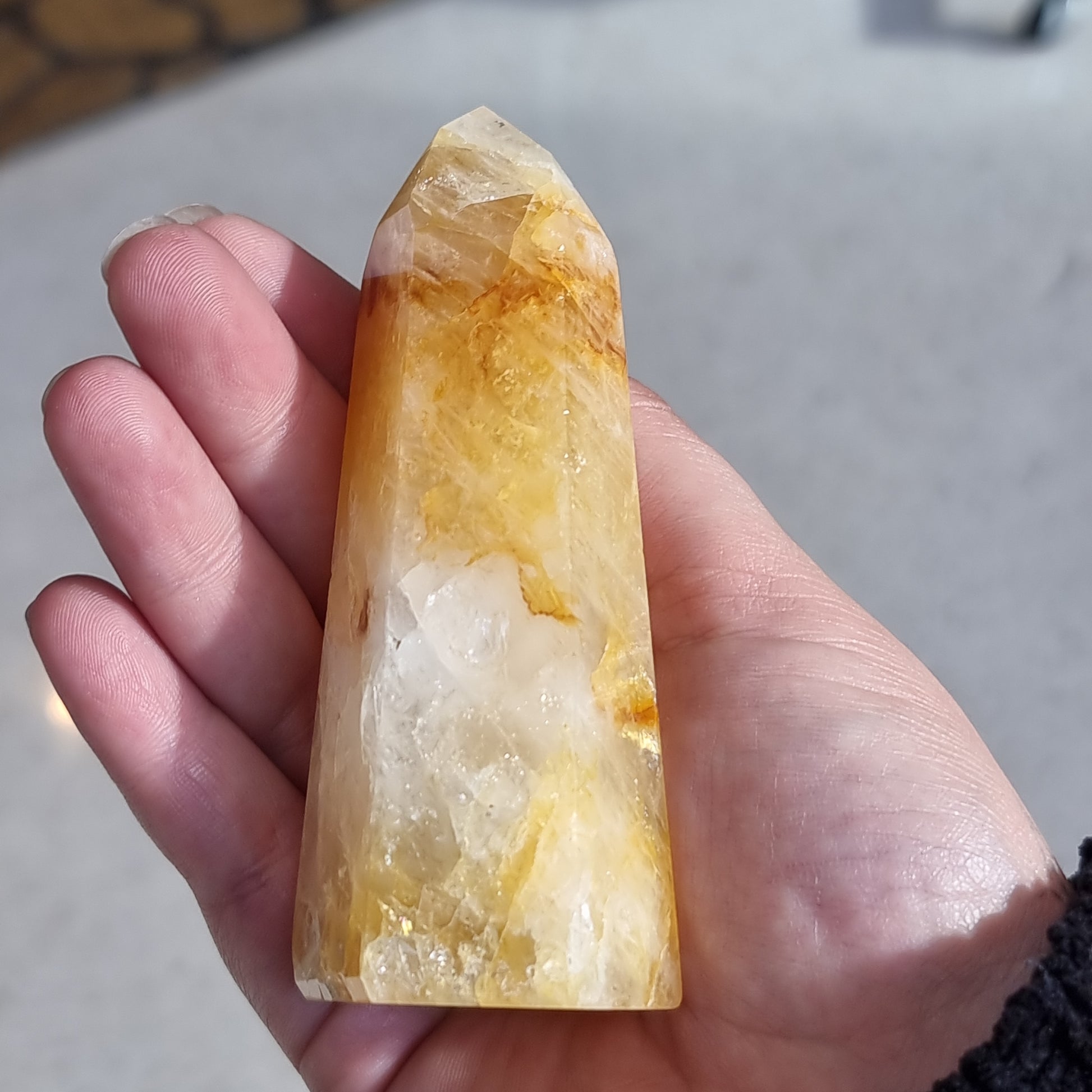 Hematoid Quartz point - Rivendell Shop