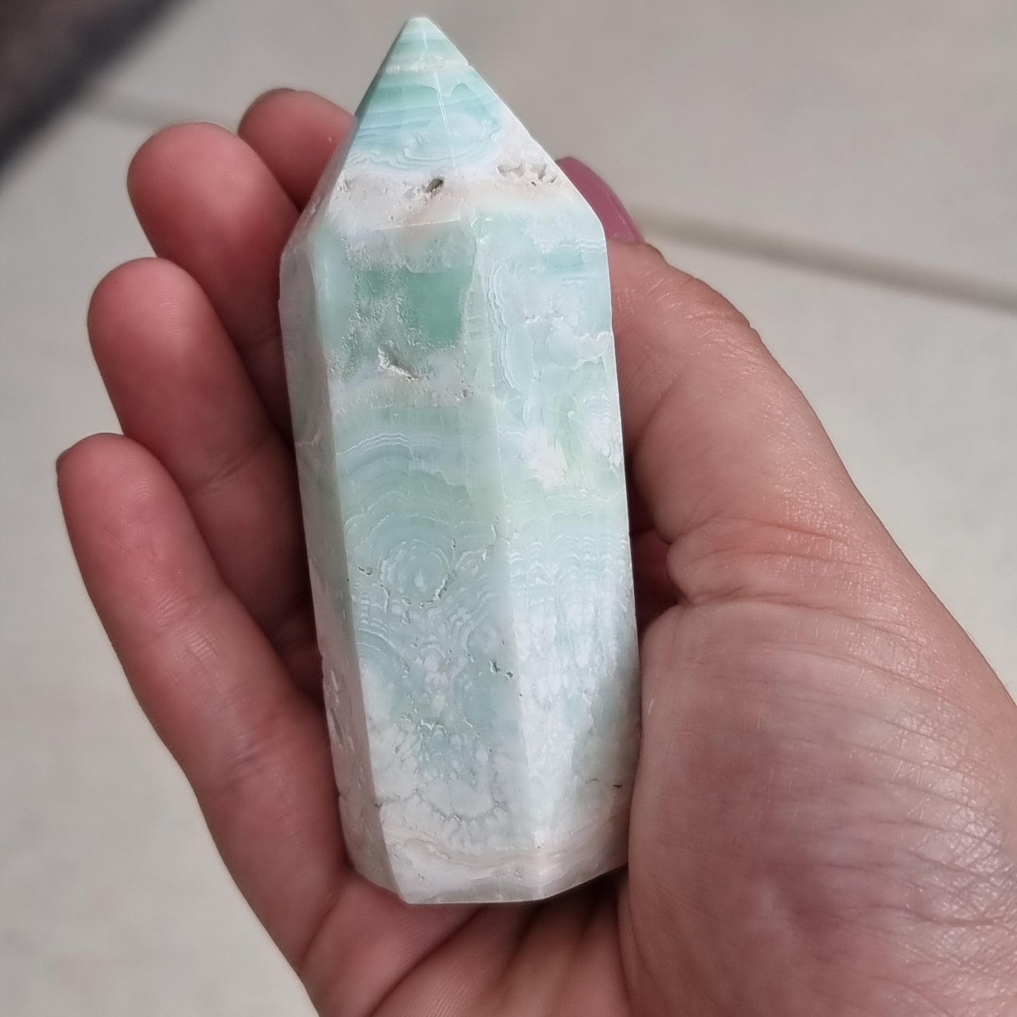 Carbbean calcite point - Rivendell Shop