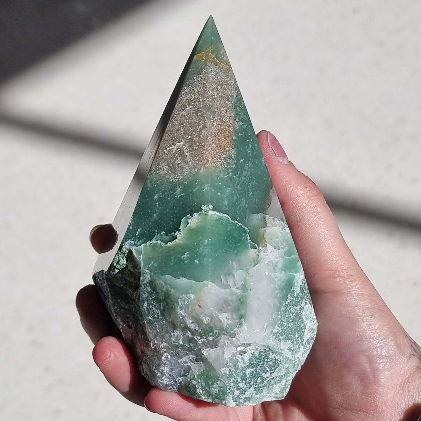 Green aventurine semi polished point - Rivendell Shop