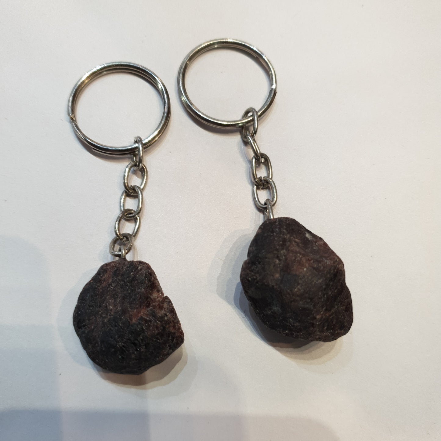 Raw Garnet key ring - assorted - Rivendell Shop