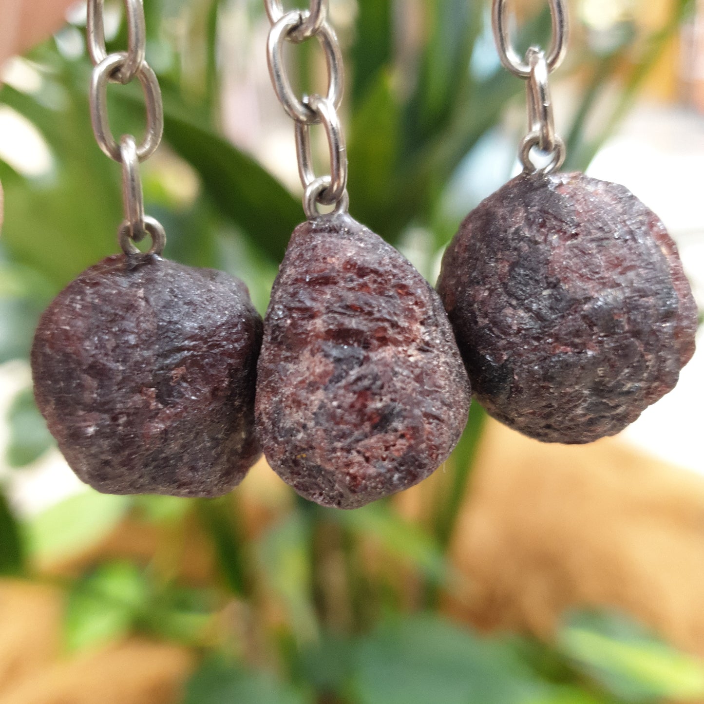 Raw Garnet key ring - assorted - Rivendell Shop