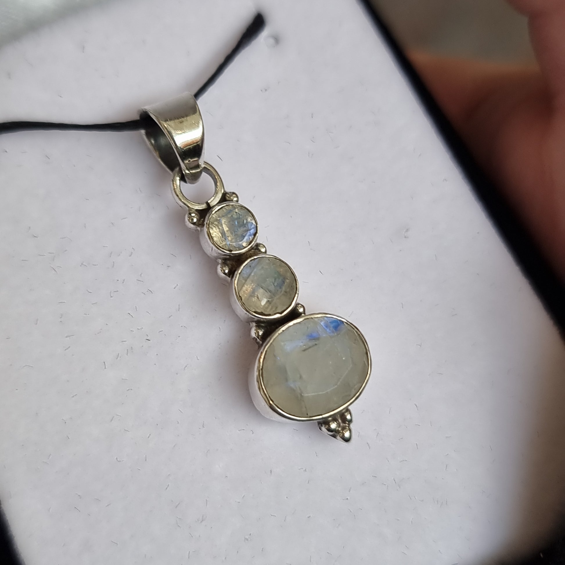 Moonstone pendant - Rivendell Shop