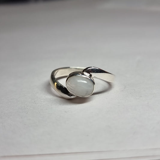 Moonstone ring - Rivendell Shop