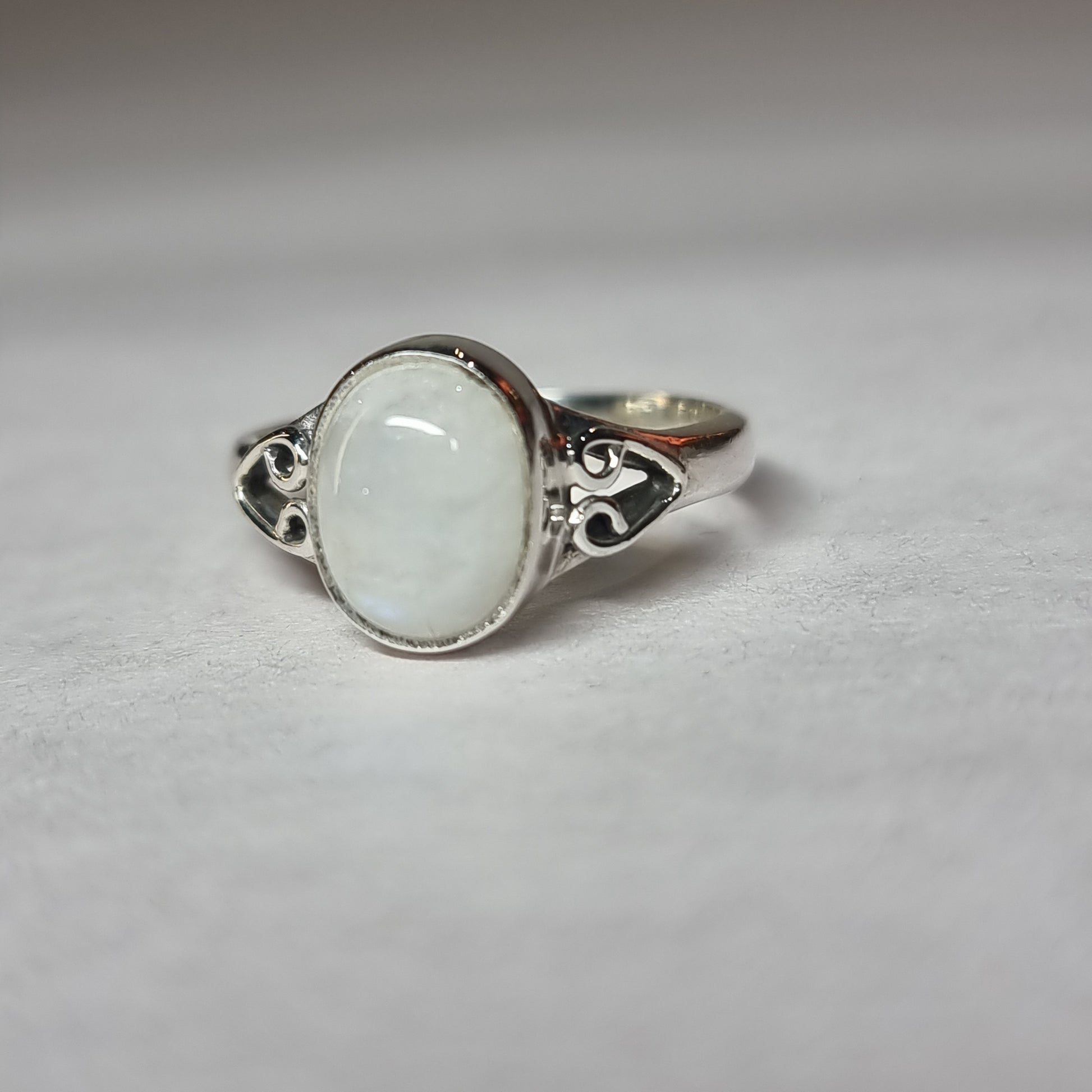 Moonstone ring - Rivendell Shop