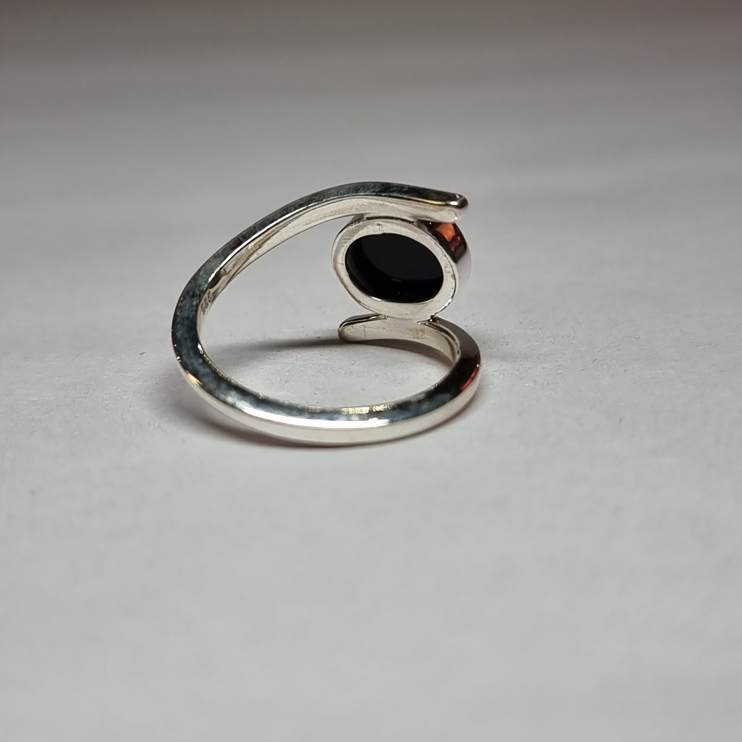 Black onyx ring - Rivendell Shop