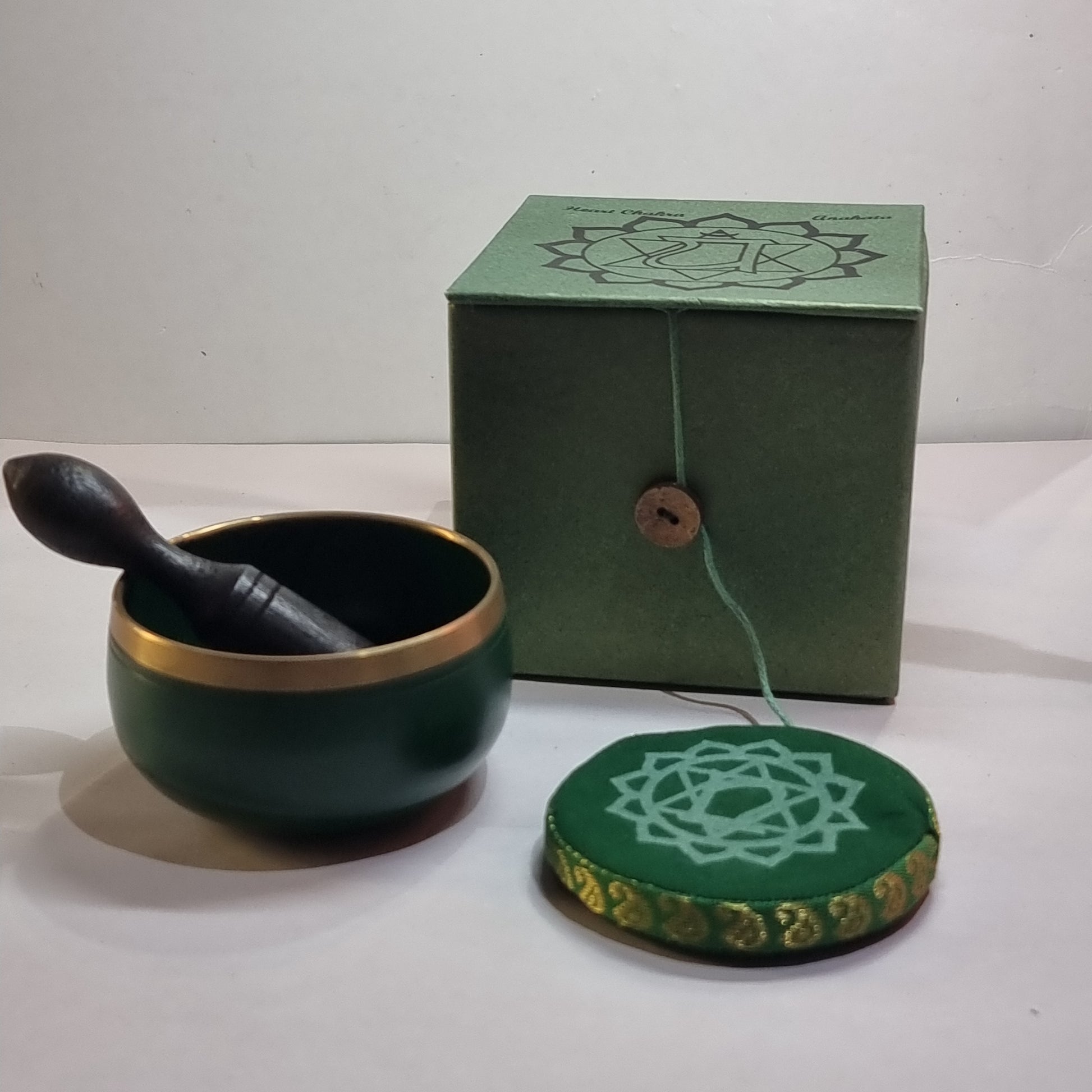 Singing bowl set - heart chakra - Rivendell Shop