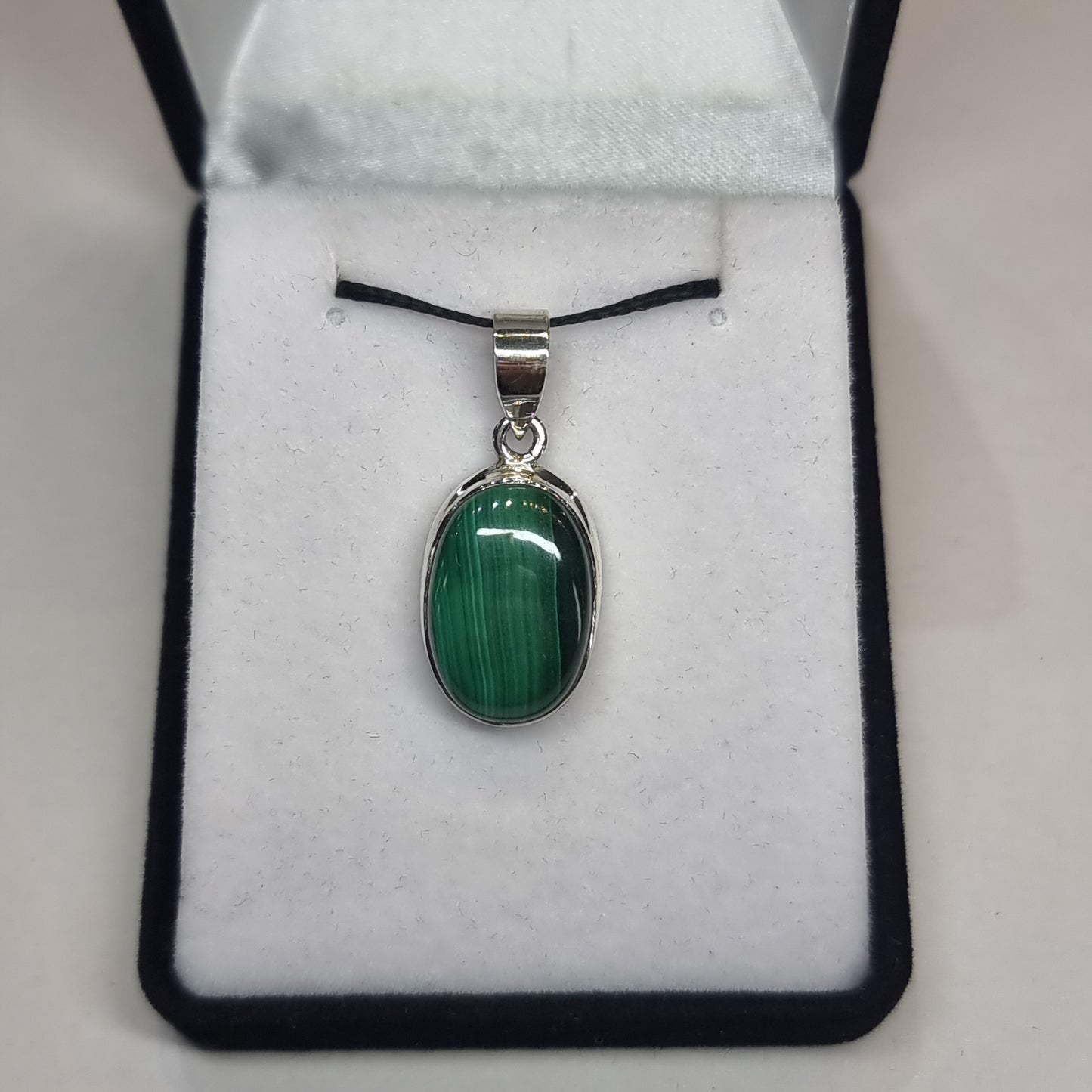 Malachite pendant - Rivendell Shop