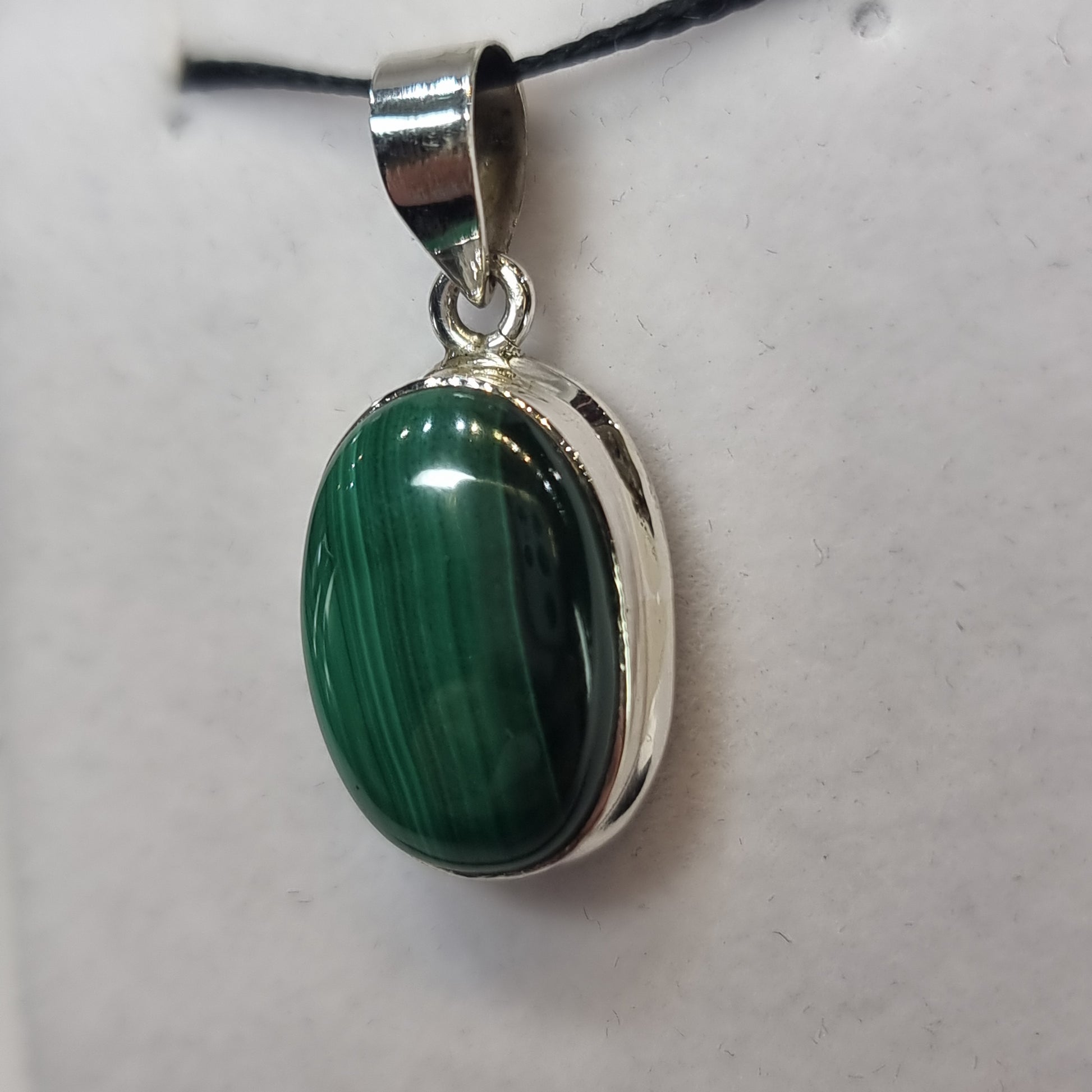 Malachite pendant - Rivendell Shop