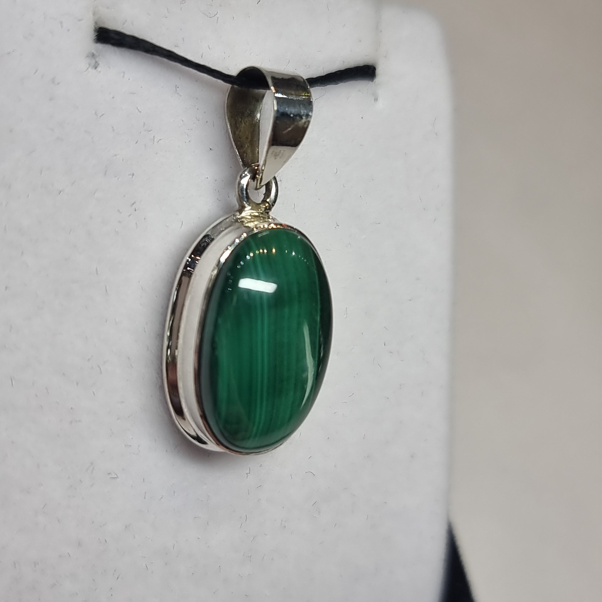 Malachite pendant - Rivendell Shop